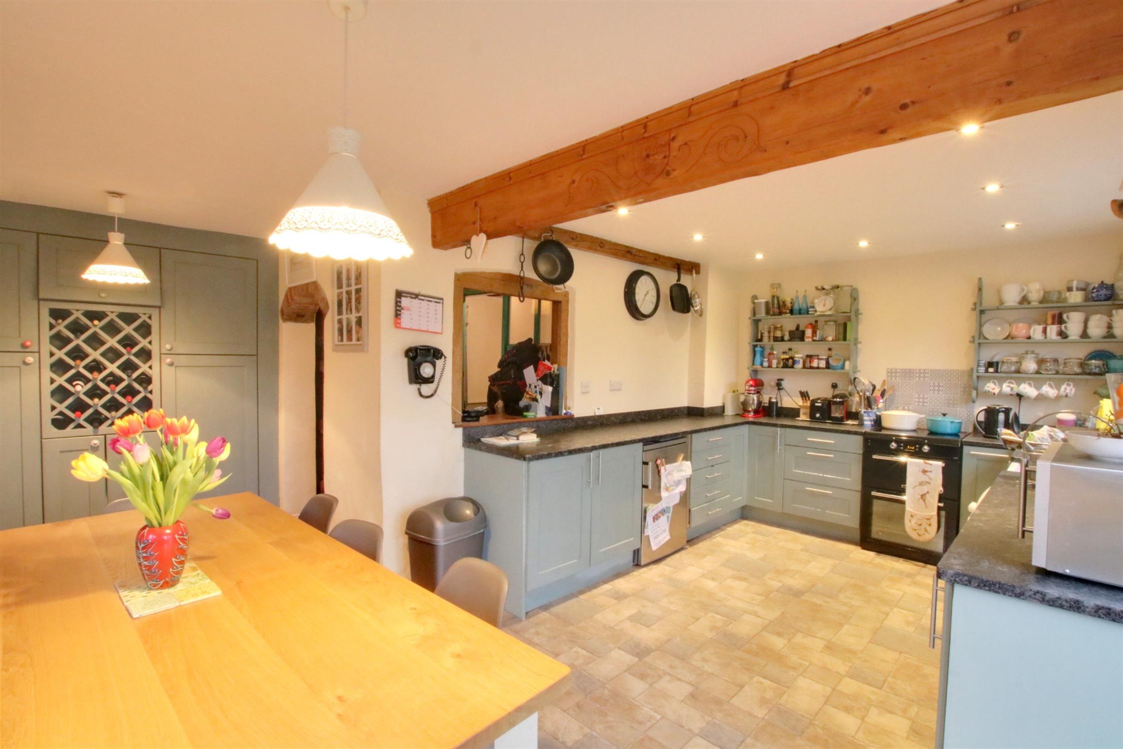 For Sale Lower Upham, 4 Bedroom Property from Pearsons Estate Agents