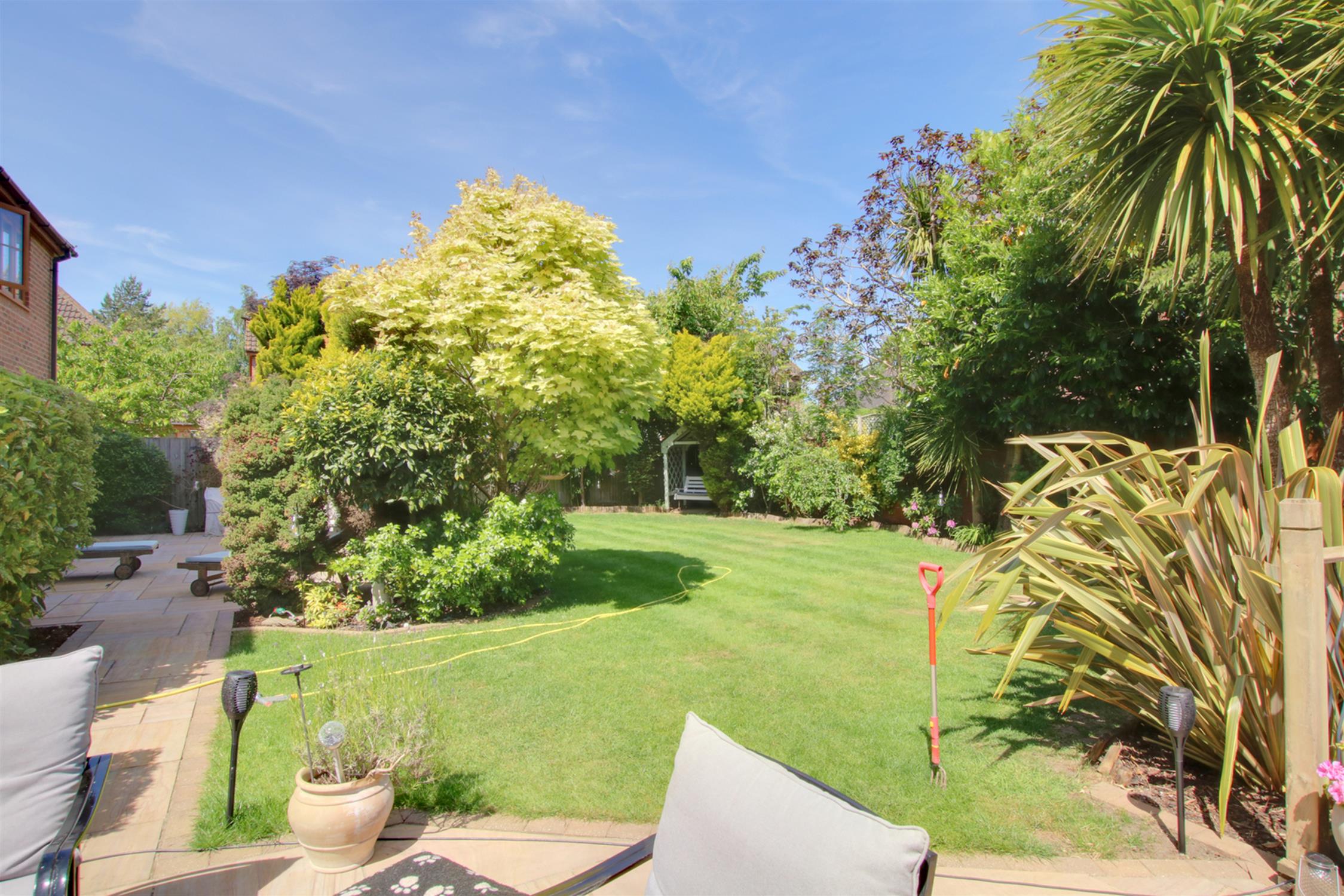 For Sale Horton Heath, 4 Bedroom Property from Pearsons Estate Agents