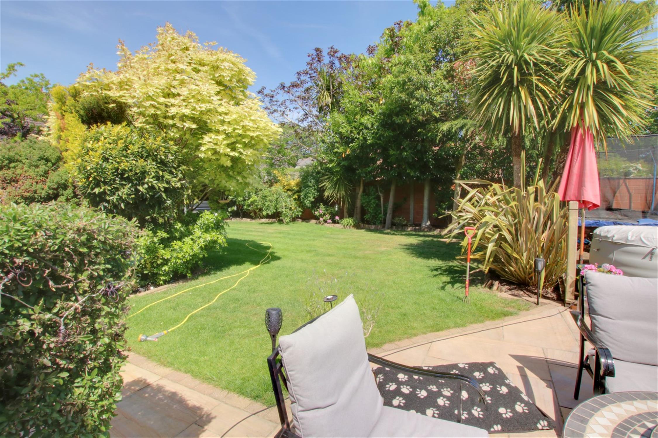 For Sale Horton Heath, 4 Bedroom Property from Pearsons Estate Agents