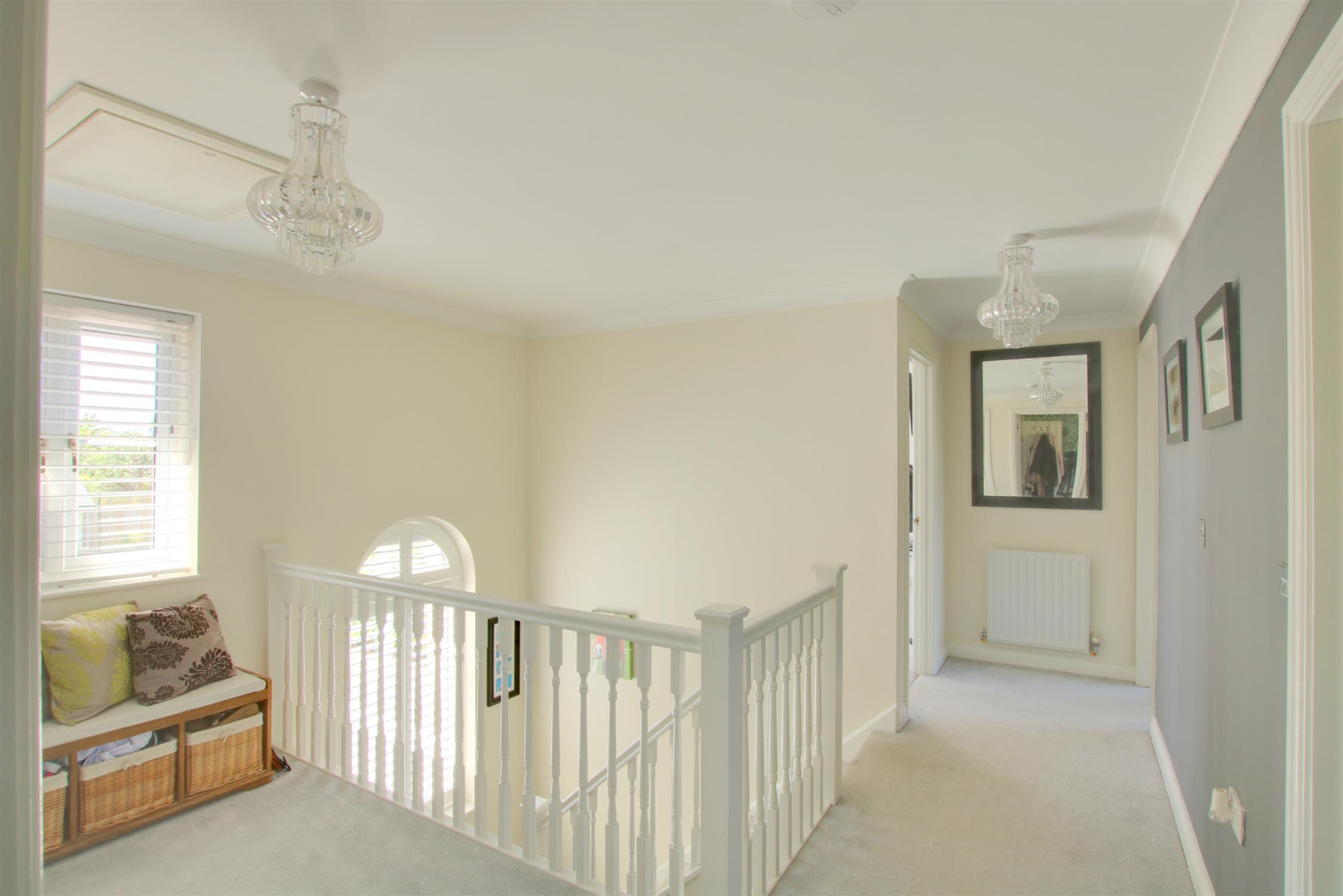 For Sale Horton Heath, 4 Bedroom Property from Pearsons Estate Agents