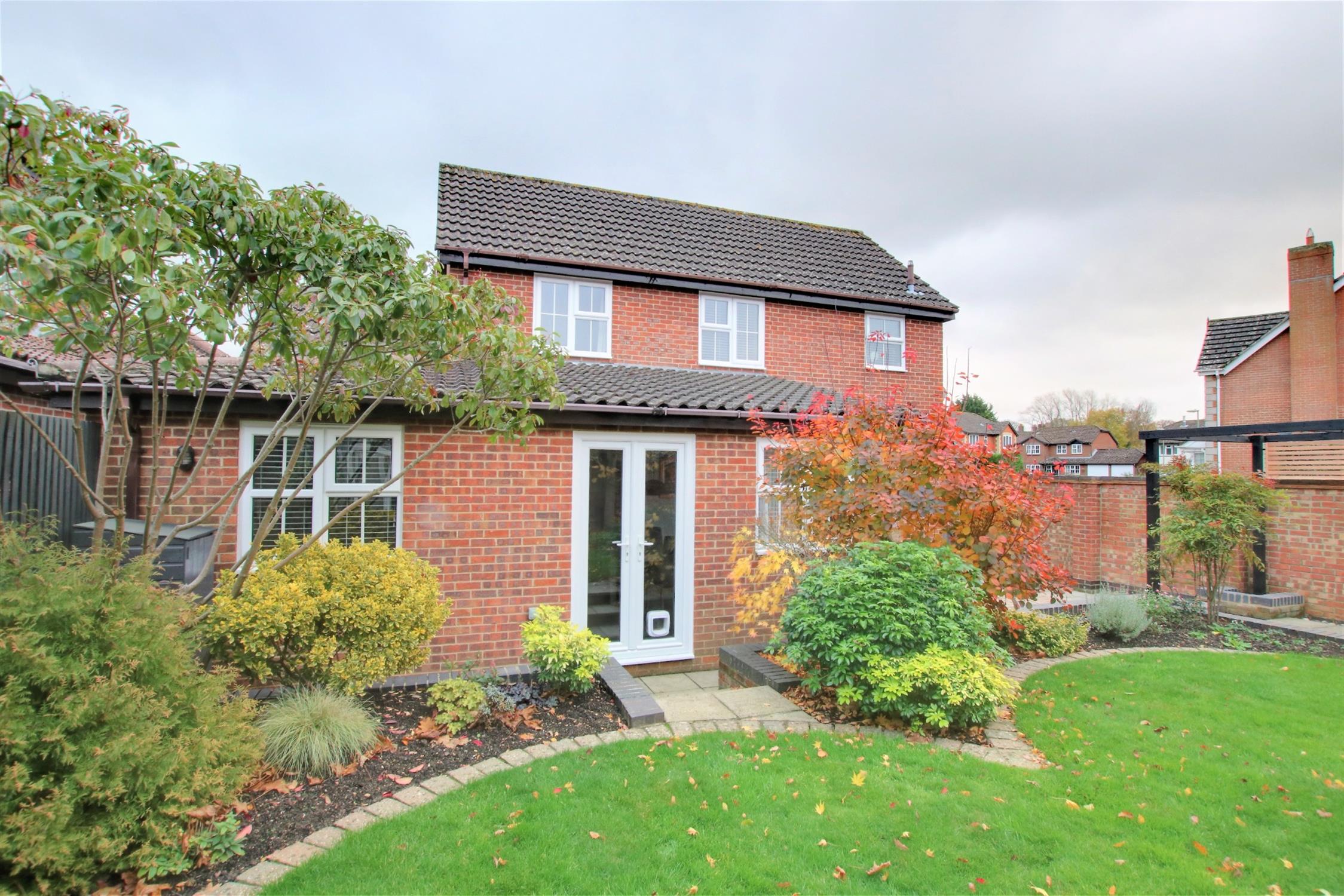For Sale Waltham Chase, 3 Bedroom Property from Pearsons Estate Agents