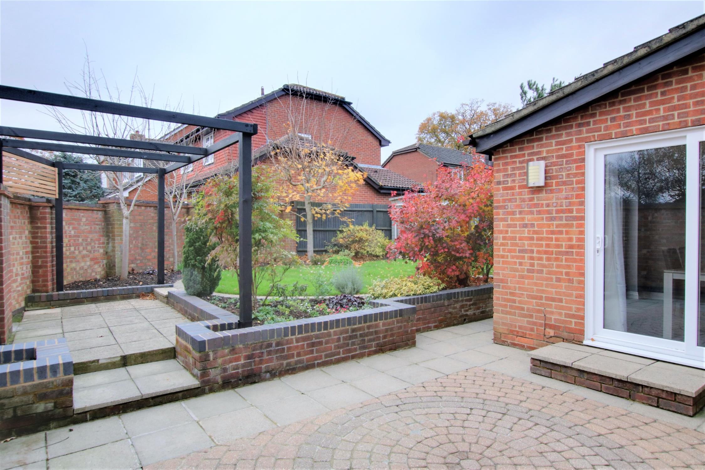 For Sale Waltham Chase, 3 Bedroom Property from Pearsons Estate Agents