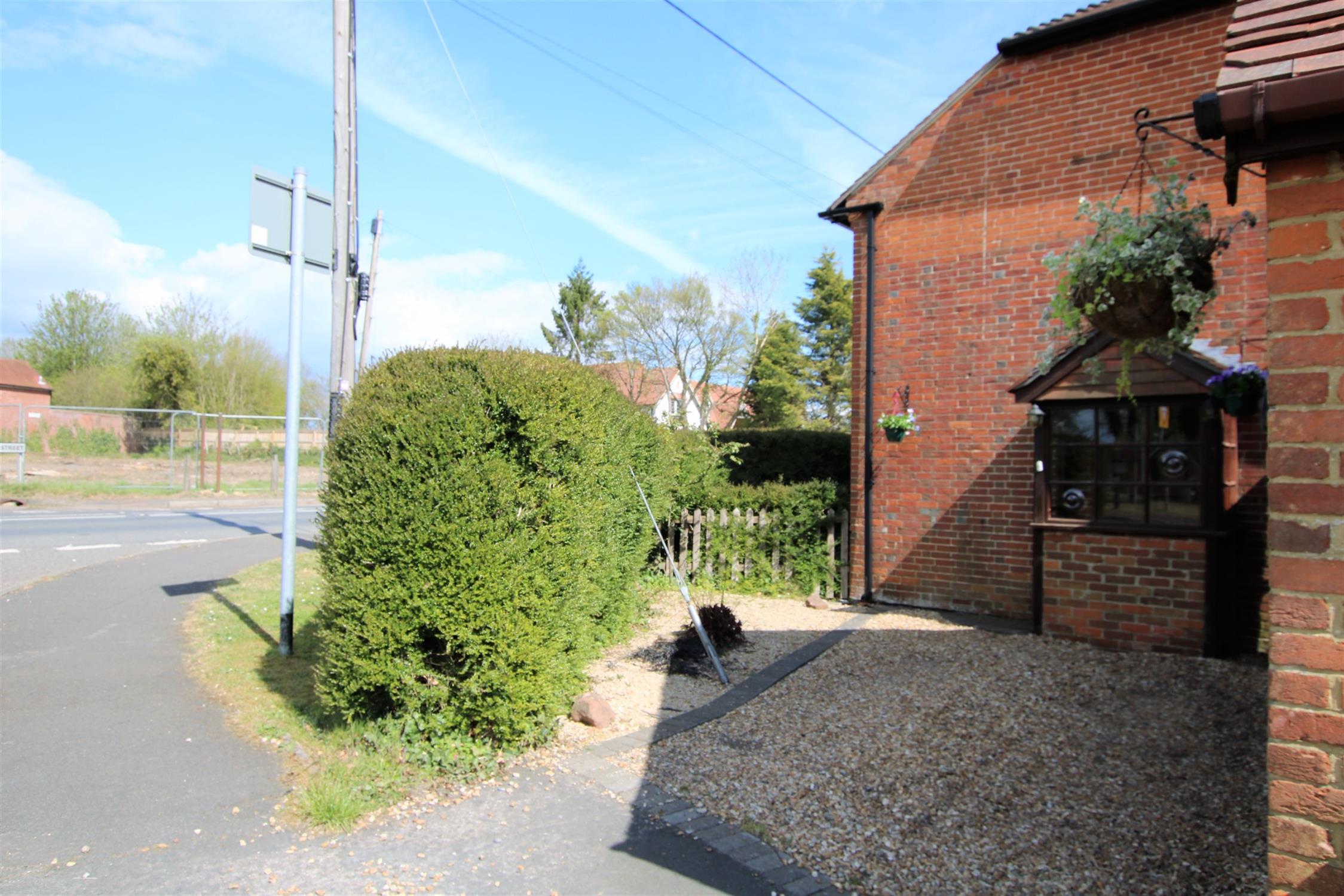 For Sale Lower Upham, 3 Bedroom Property from Pearsons Estate Agents