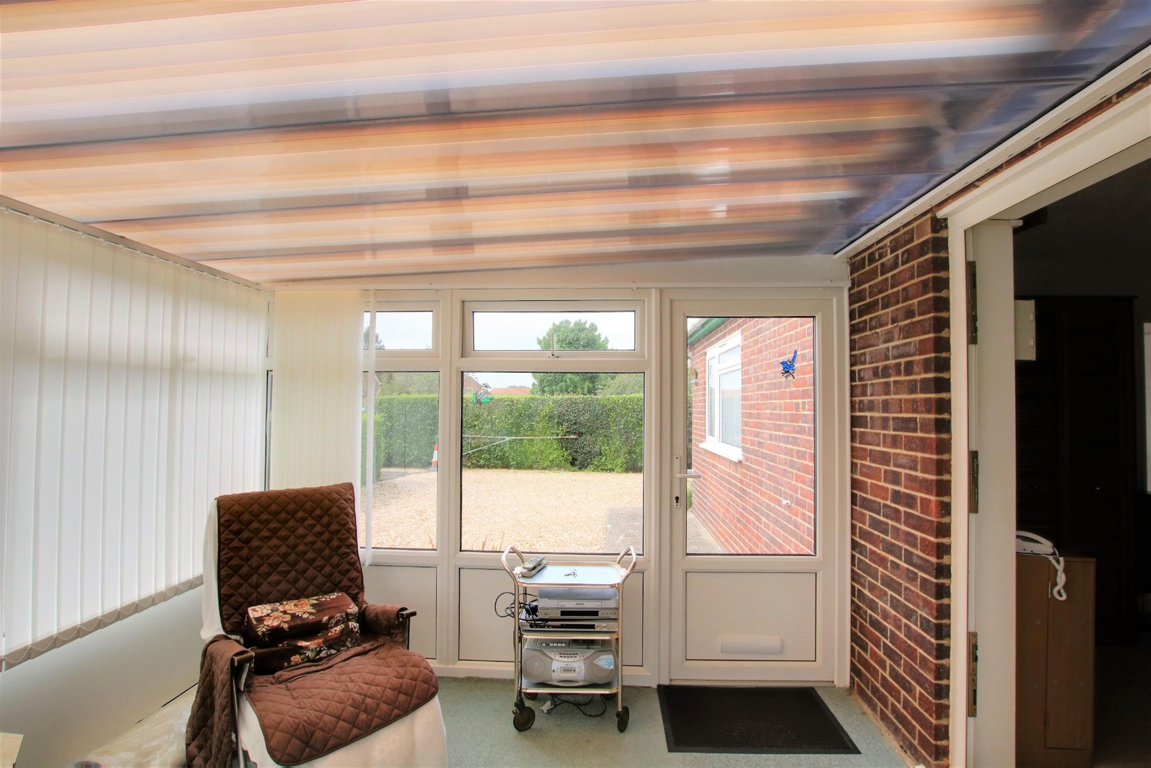 For Sale Shirrell Heath No Onward Chain, 2 Bedroom Property from