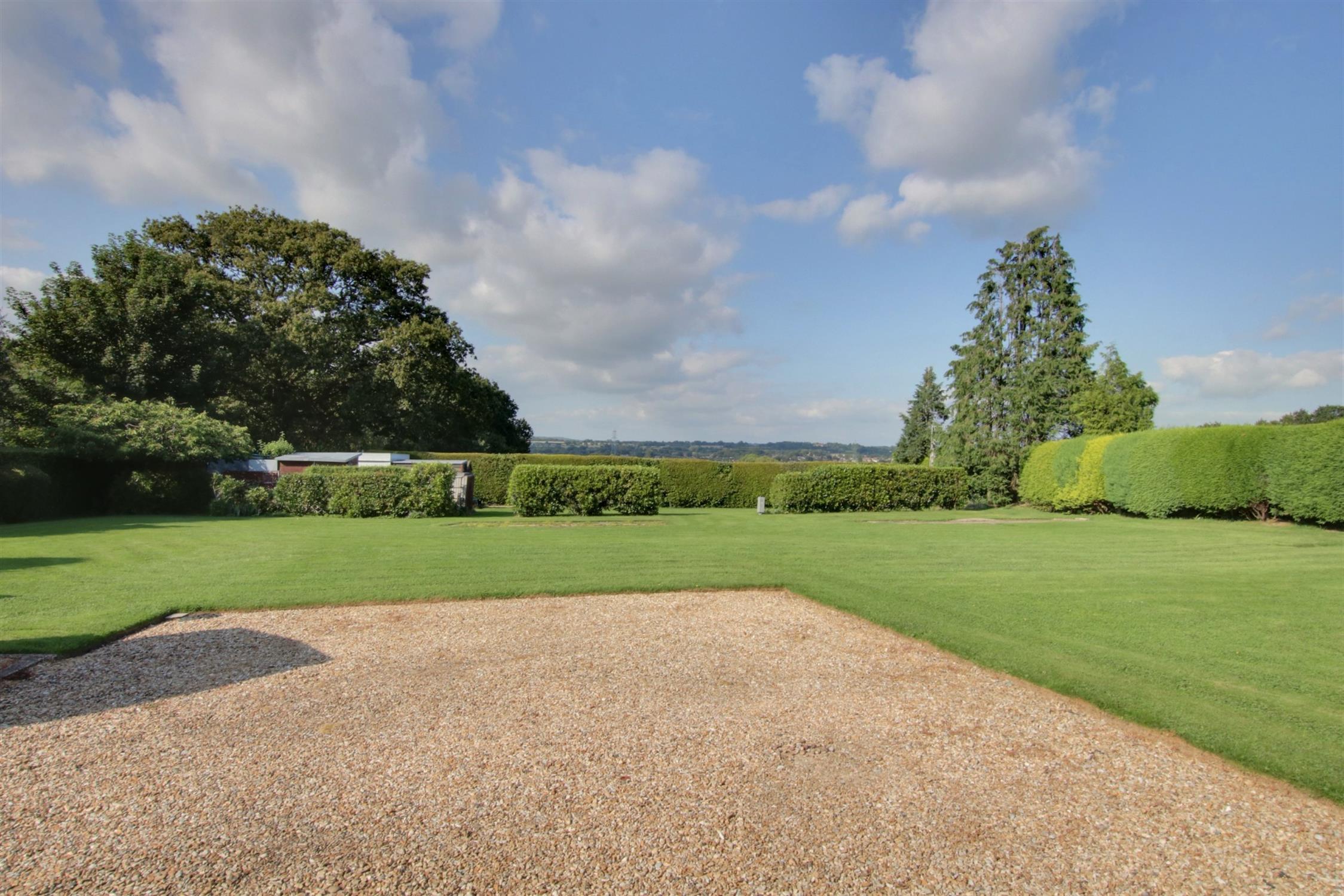 For Sale Shirrell Heath No Onward Chain, 2 Bedroom Property from