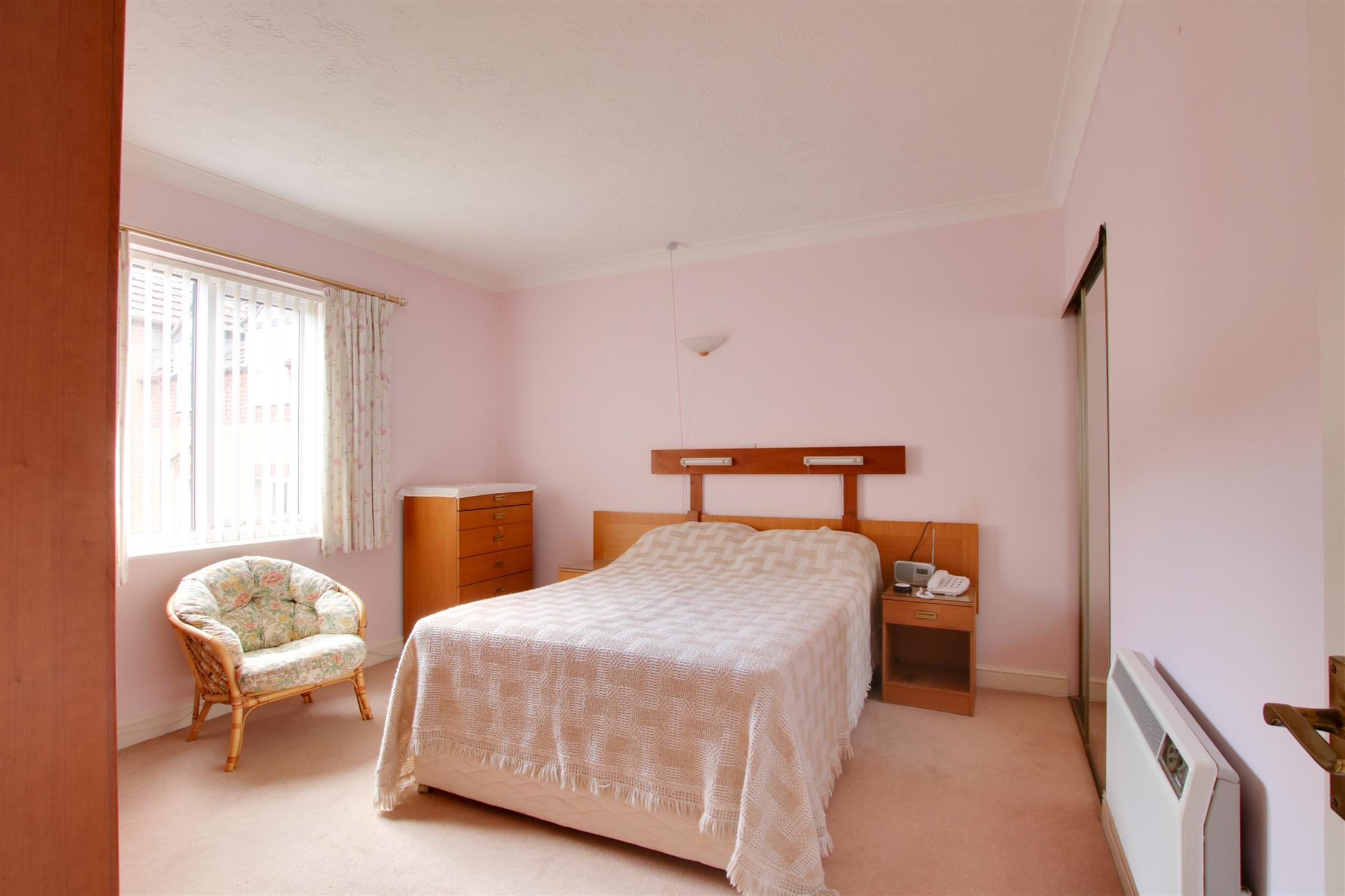 For Sale Fair Oak, 2 Bedroom Property from Pearsons Estate Agents