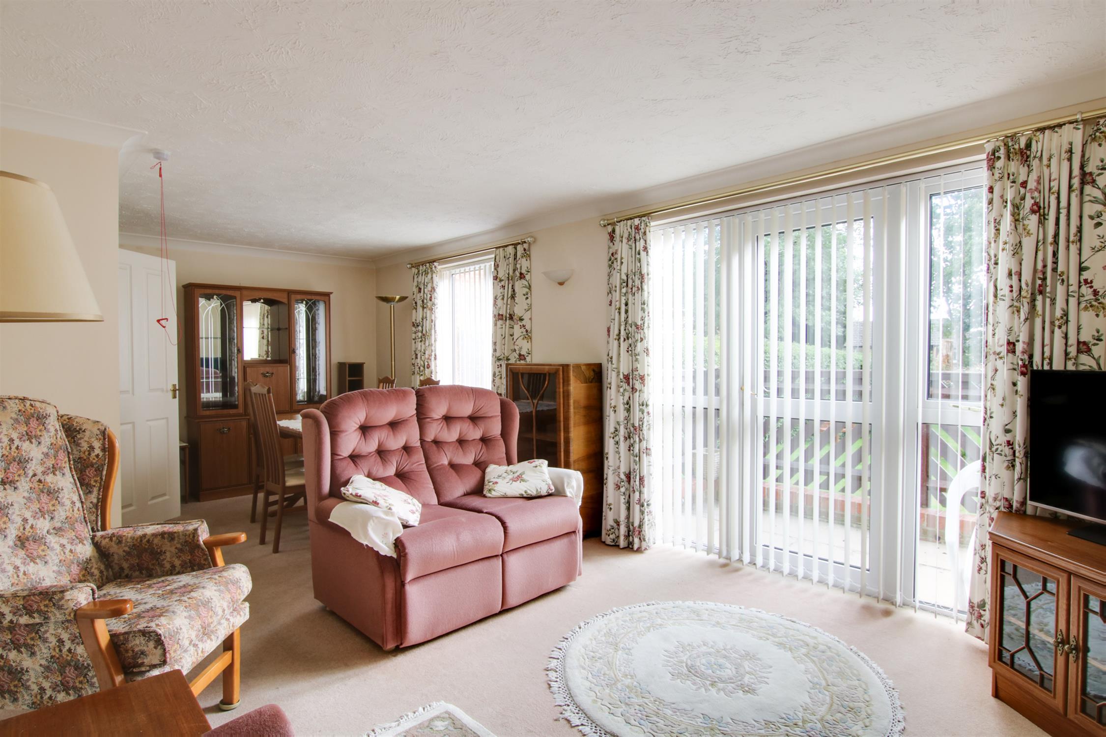 For Sale Fair Oak, 2 Bedroom Property from Pearsons Estate Agents