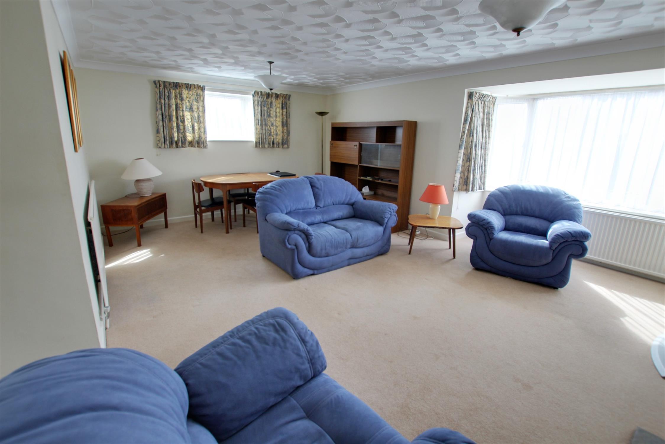 For Sale Clanfield, 4 Bedroom Property from Pearsons Estate Agents