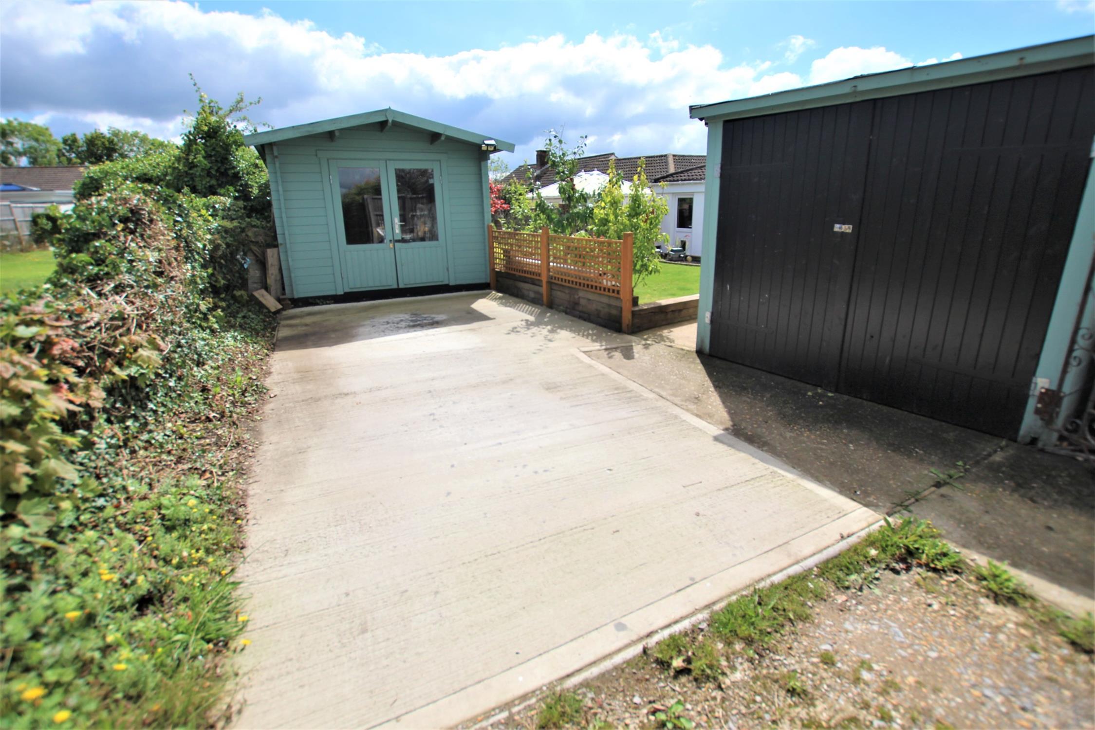 For Sale Viking Way, Clanfield, 3 Bedroom Property from Pearsons