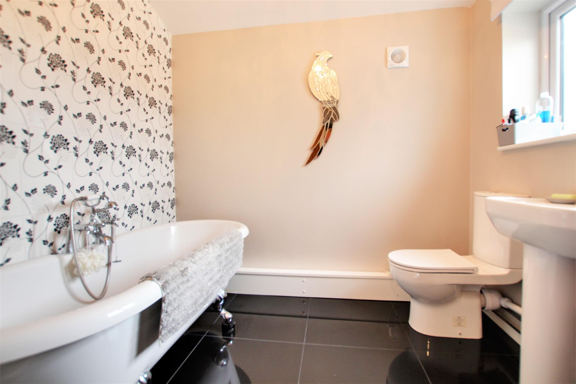 For Sale Viking Way, Clanfield, 3 Bedroom Property from Pearsons