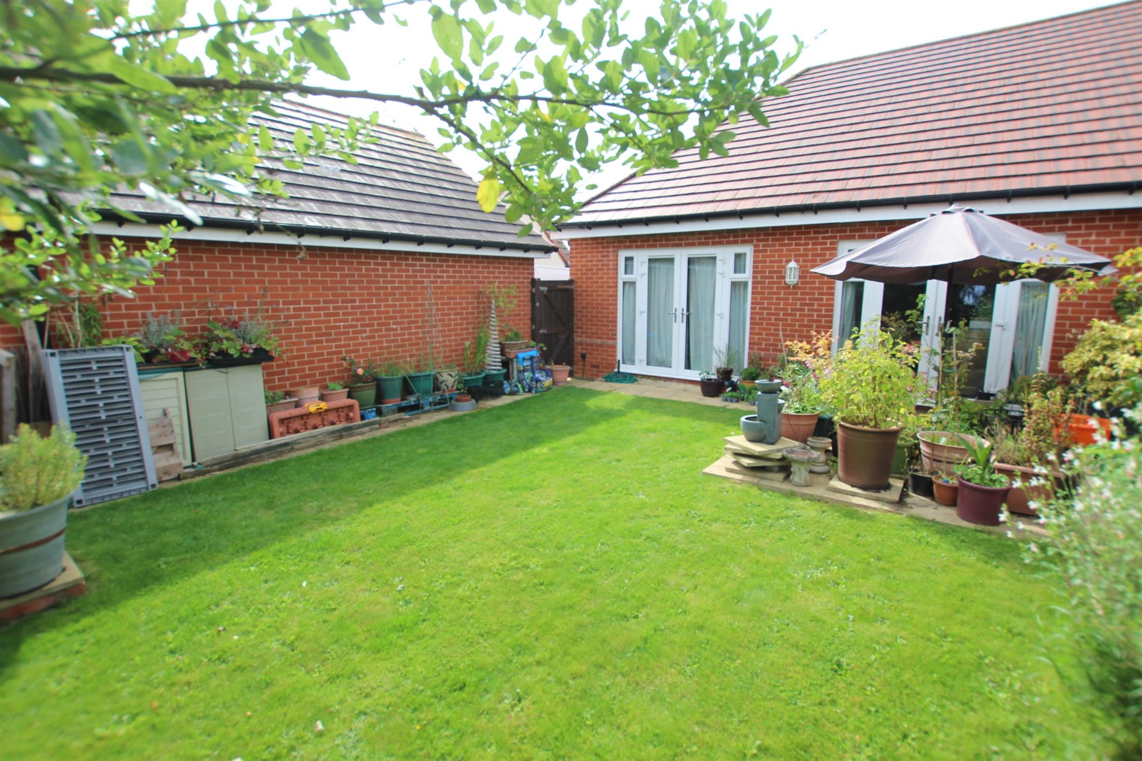 For Sale Downview Way Clanfield, 2 Bedroom Property from Pearsons
