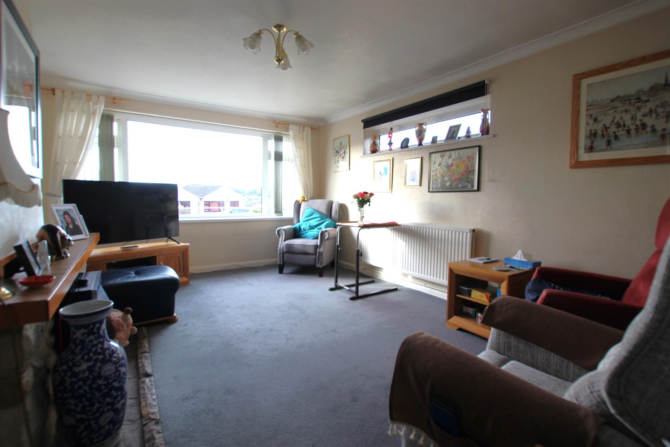 For Sale Clanfield, 3 Bedroom Property from Pearsons Estate Agents