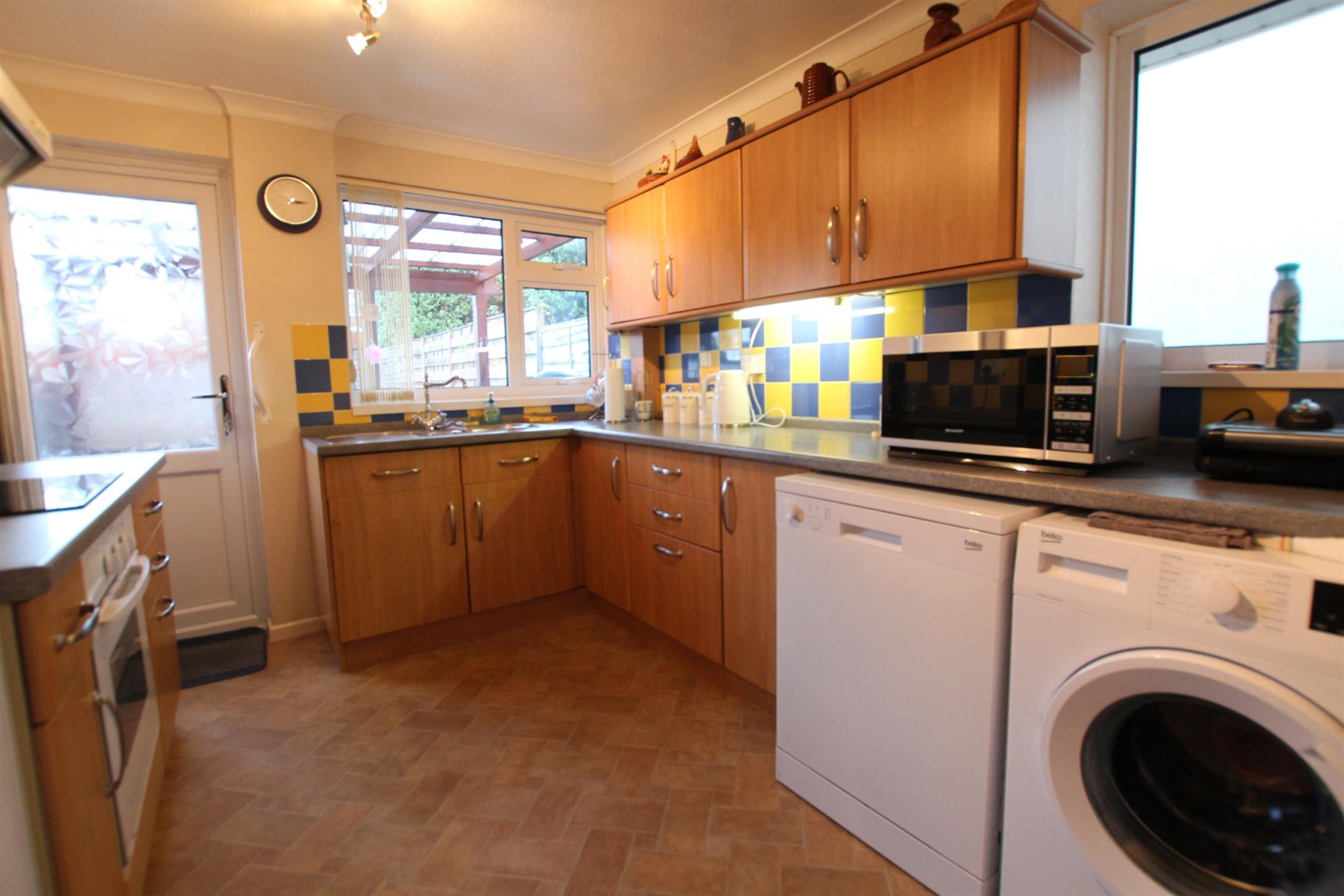For Sale Clanfield, 3 Bedroom Property from Pearsons Estate Agents