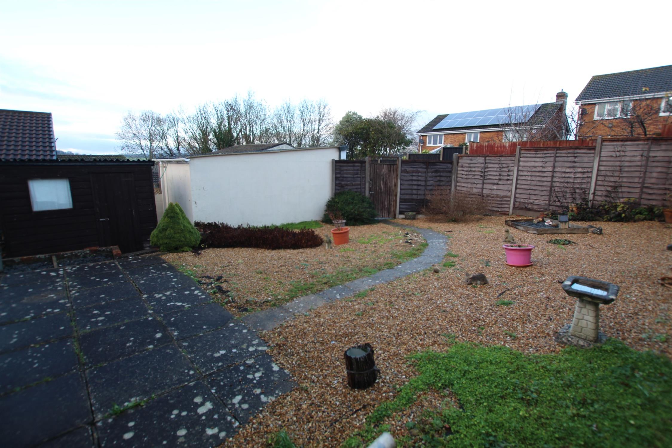 For Sale Clanfield, 3 Bedroom Property from Pearsons Estate Agents