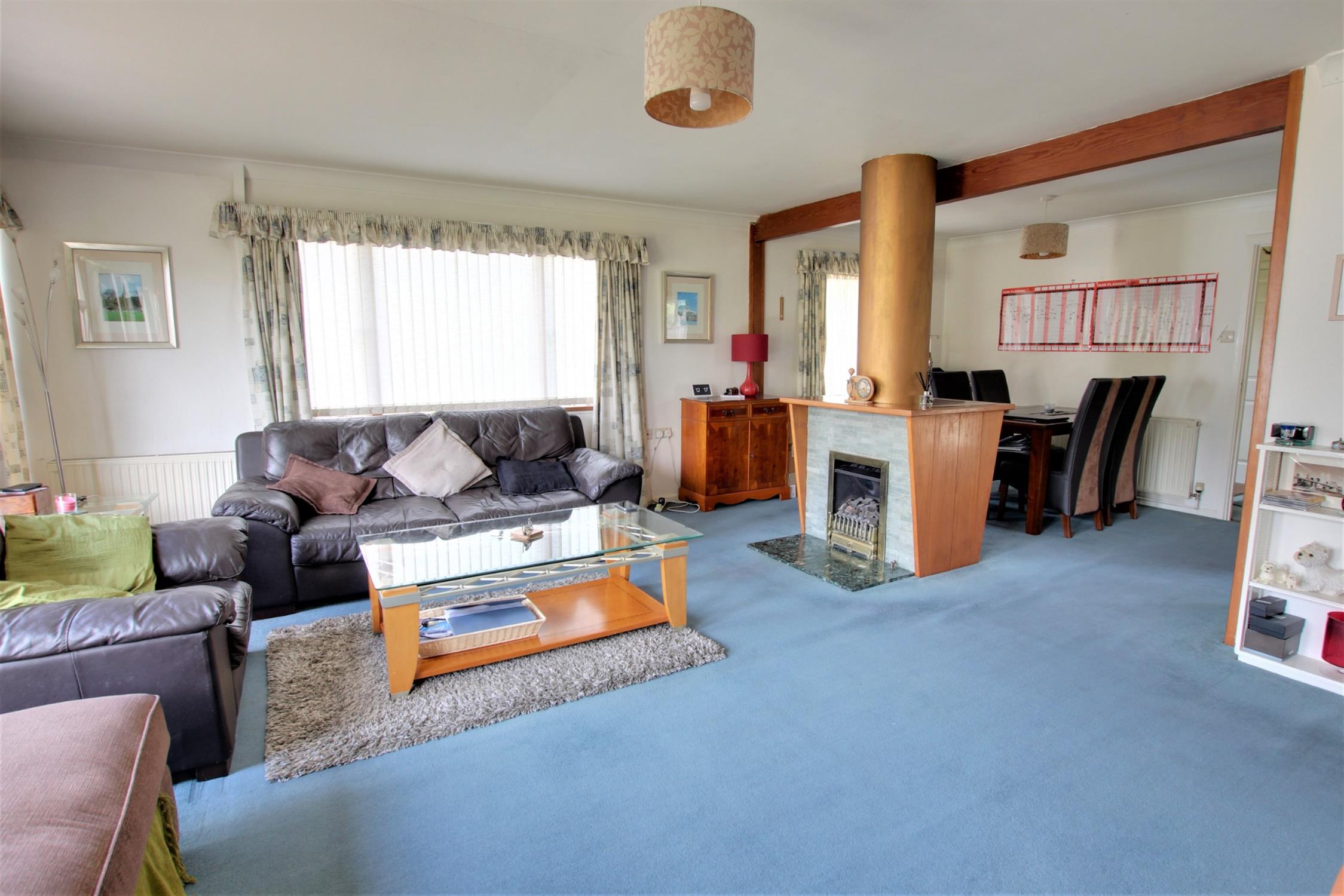 For Sale Emsworth, 2 Bedroom Property from Pearsons Estate Agents