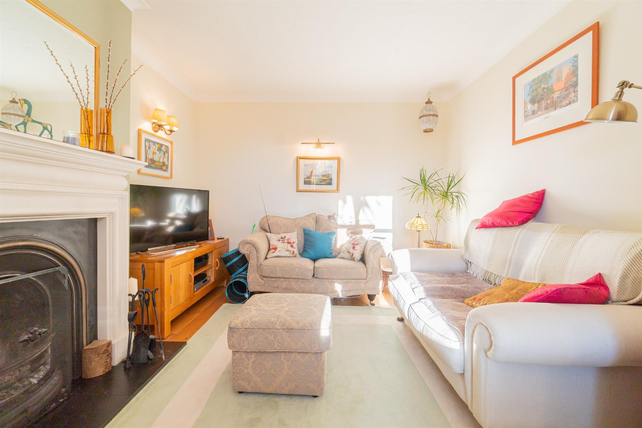 For Sale Whites Lane, Fawley, 3 Bedroom Property from Pearsons Estate