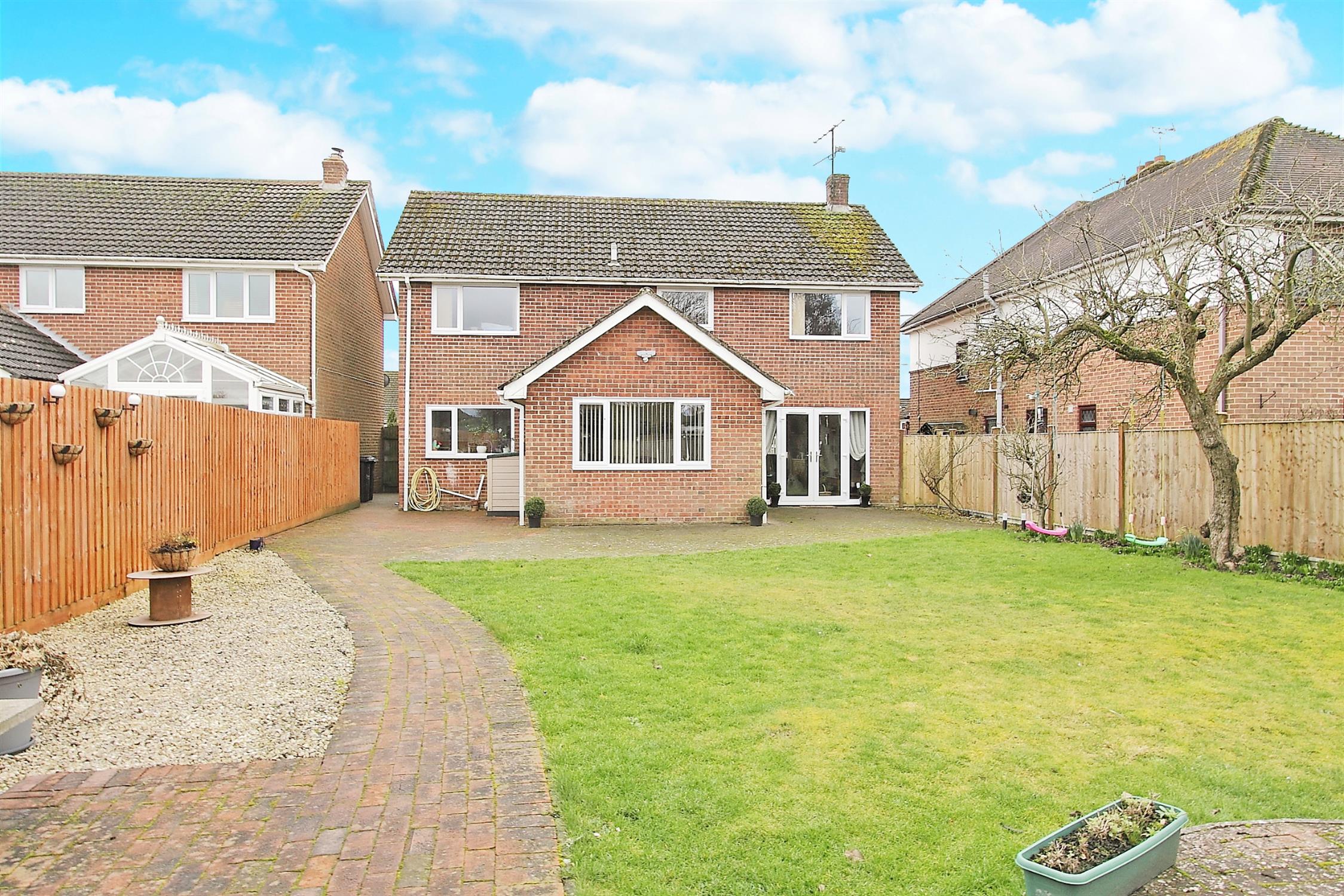 For Sale Ludgershall, Andover, 4 Bedroom Property from Pearsons Estate