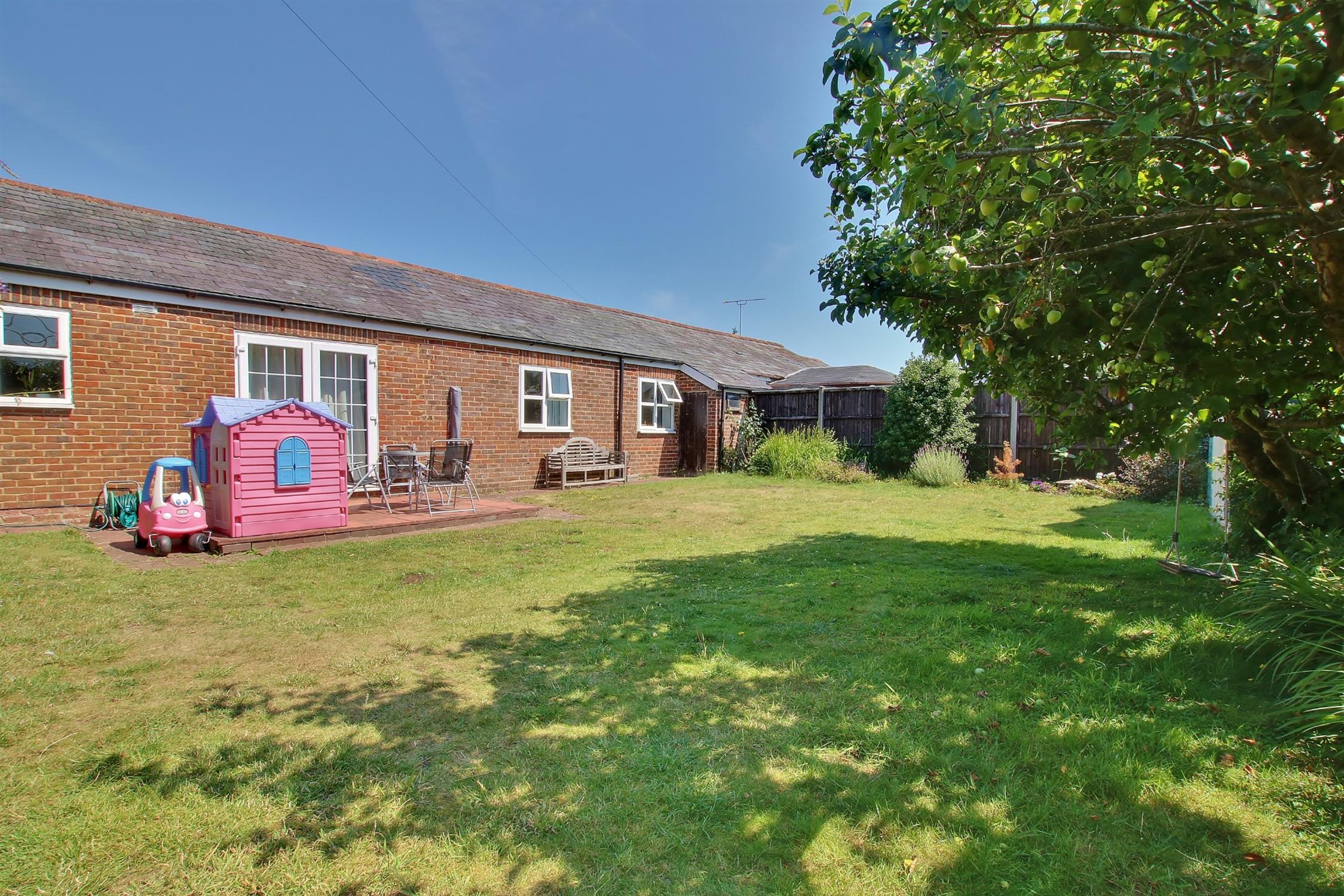 For Sale School Road, Romsey, 3 Bedroom Property from Pearsons Estate