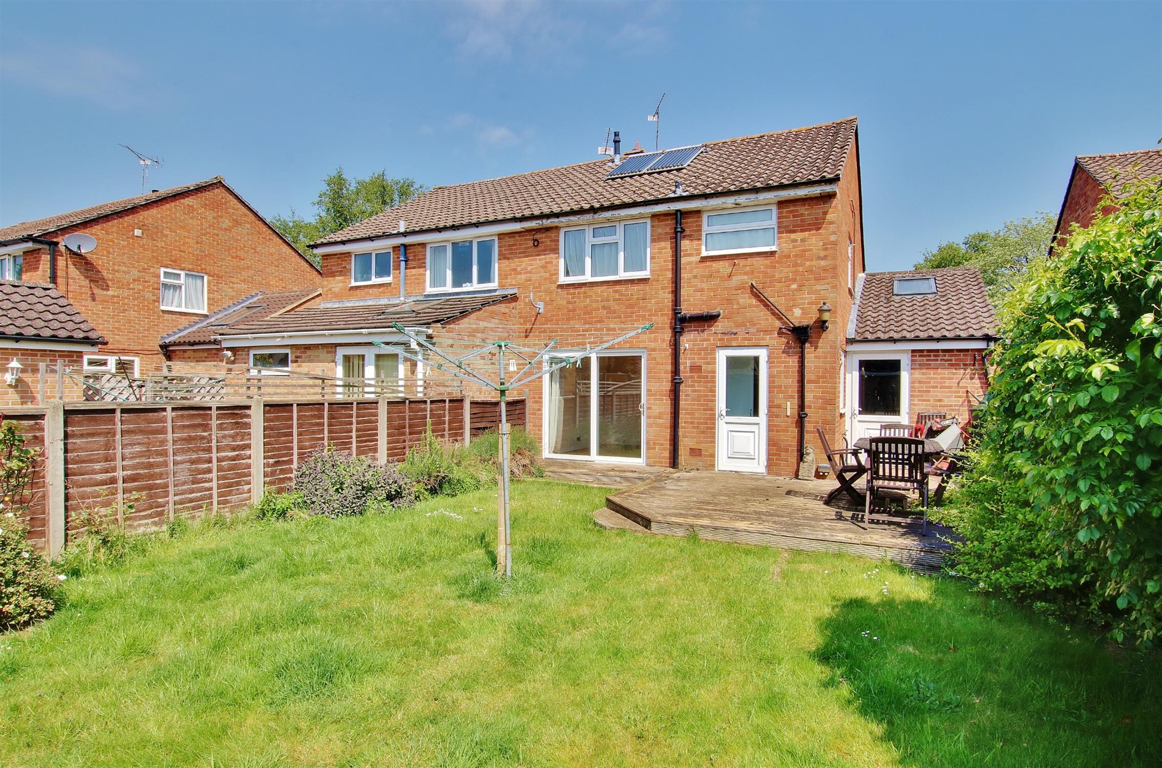 For Sale Whitenap, Romsey, 3 Bedroom Property from Pearsons Estate Agents