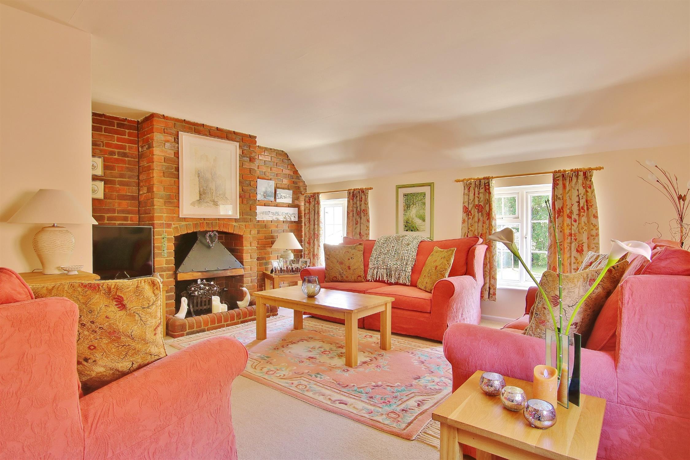 For Sale High Street, Broughton, Stockbridge, 4 Bedroom Property from