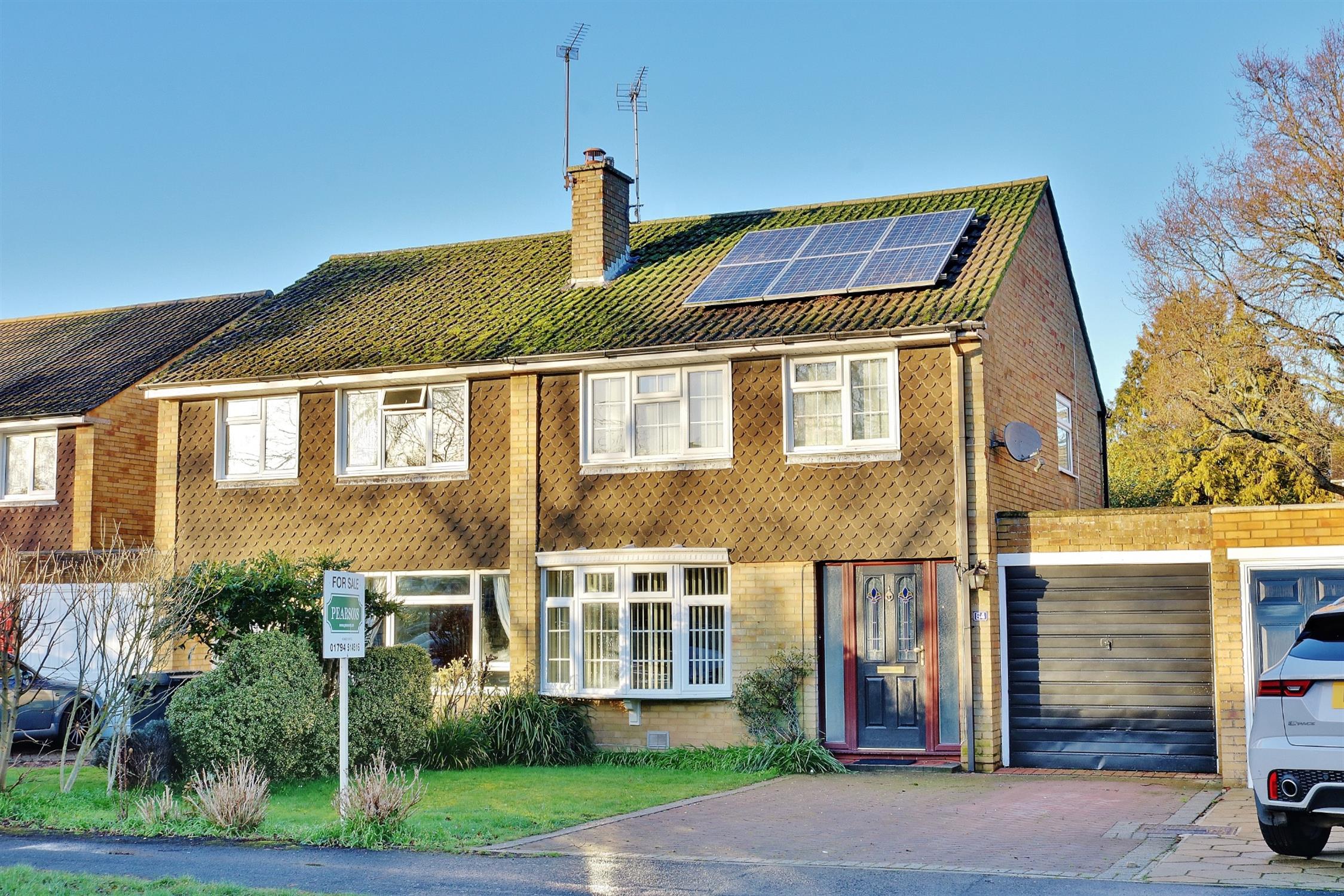 For Sale Romsey, 3 Bedroom Property from Pearsons Estate Agents