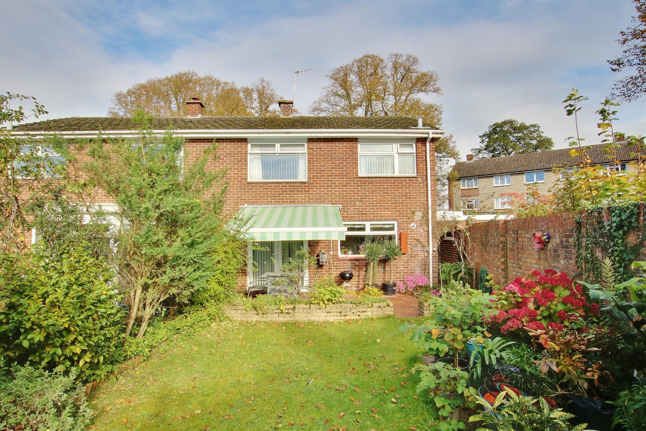 For Sale Romsey, 3 Bedroom Property from Pearsons Estate Agents