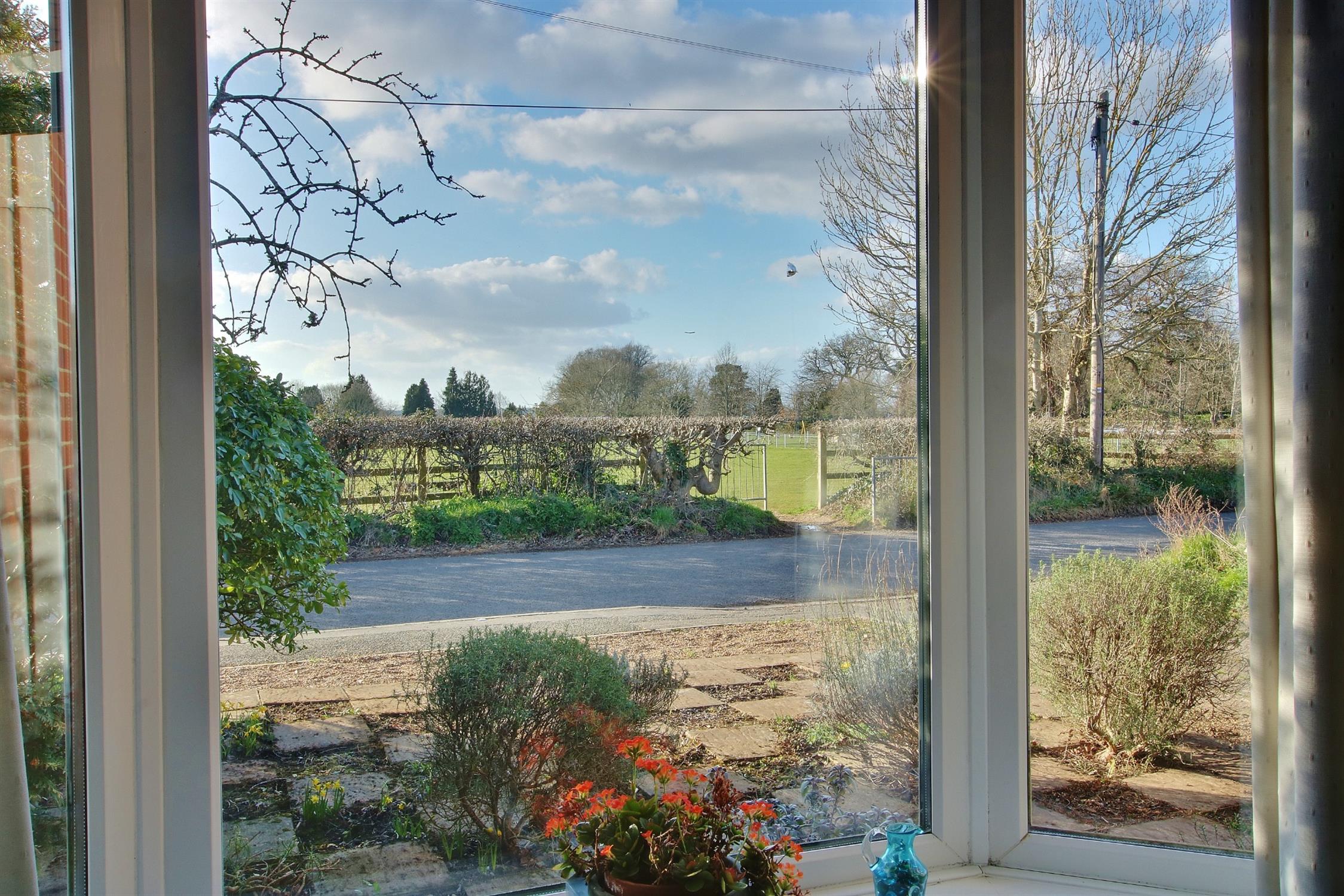 For Sale Whitenap Lane, Romsey, 3 Bedroom Property from Pearsons