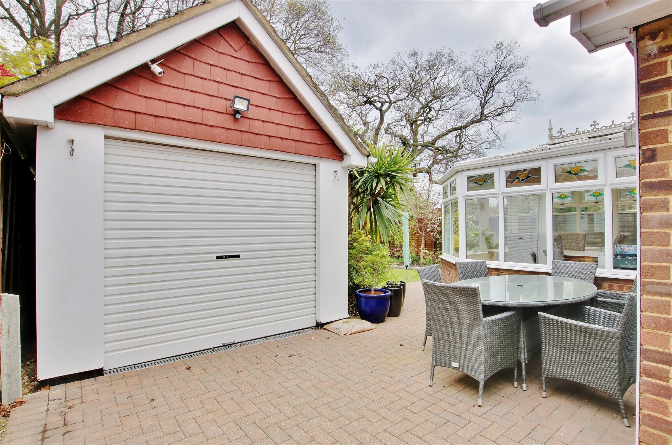 For Sale Nursling, 3 Bedroom Property from Pearsons Estate Agents