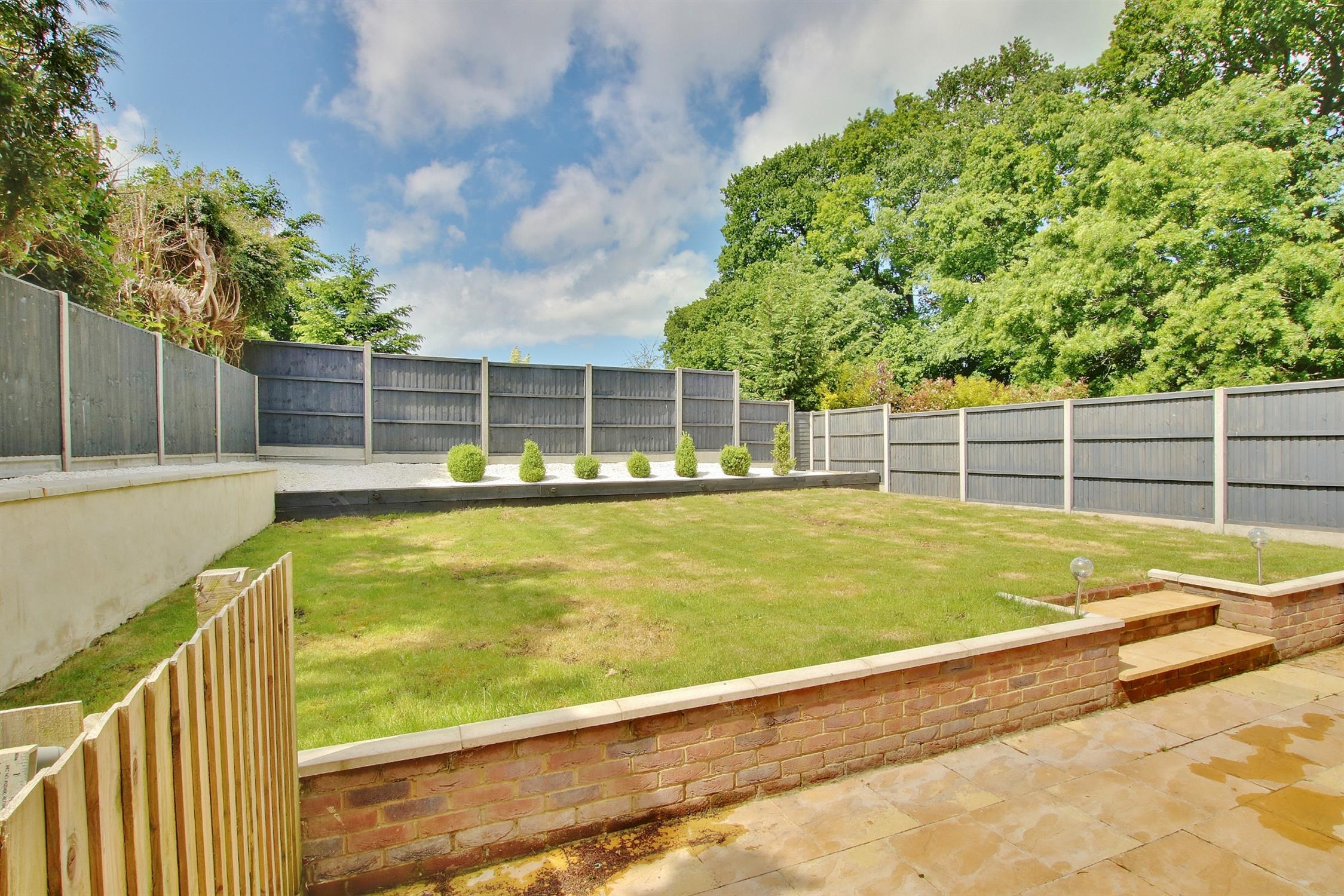 For Sale Awbridge, Romsey, 3 Bedroom Property from Pearsons Estate Agents