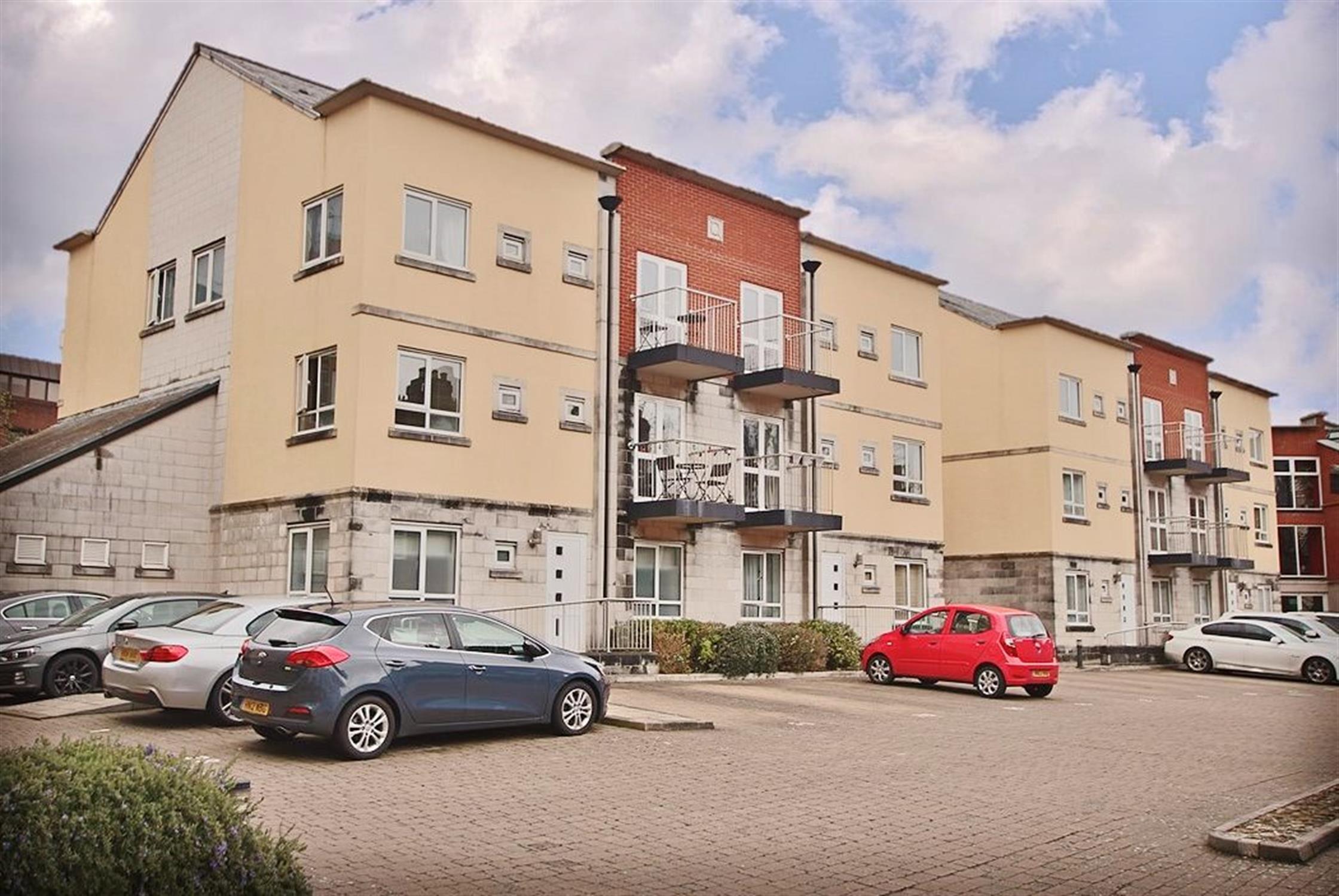 For Sale Gloucester Square, Southampton, 2 Bedroom Property from