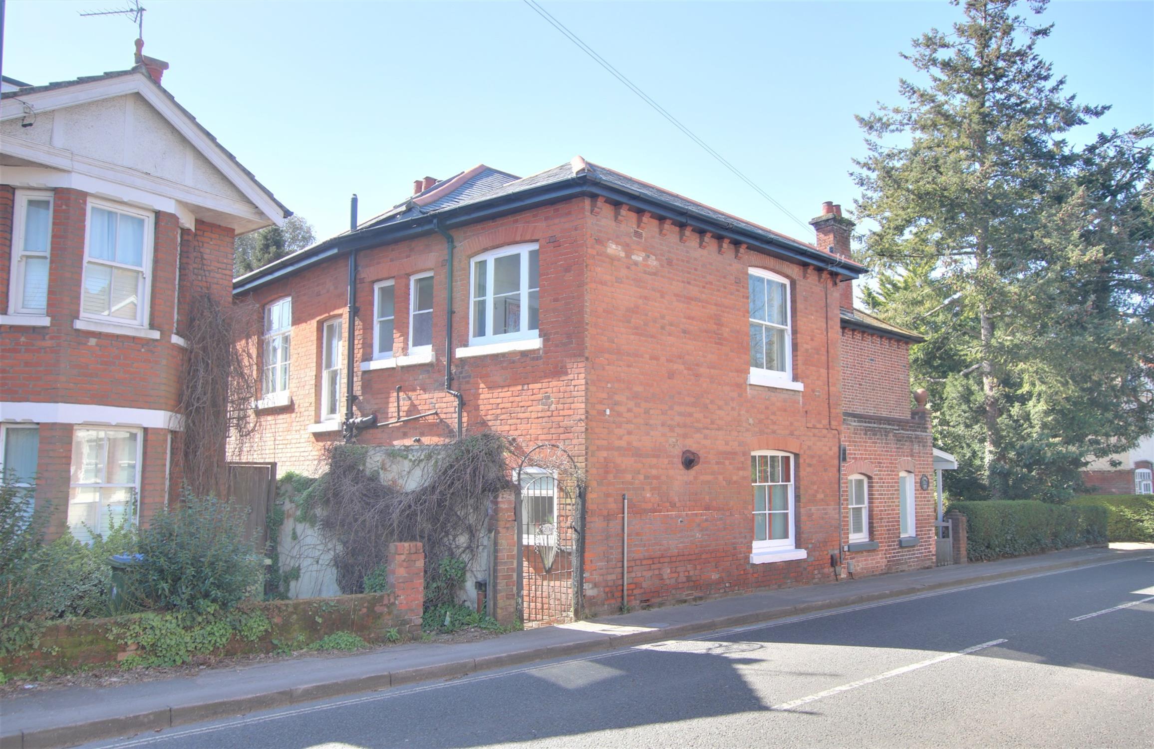 For Sale Highfield, Southampton, 3 Bedroom Property from Pearsons