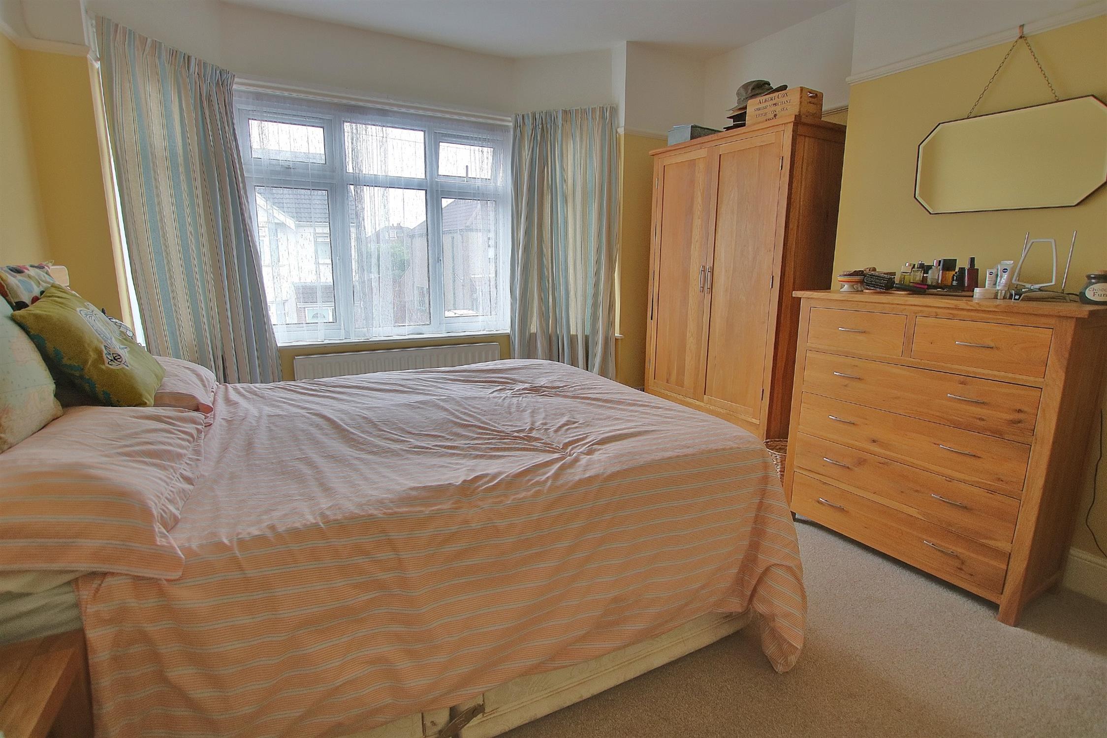 For Sale Shirley, Southampton, 3 Bedroom Property from Pearsons Estate