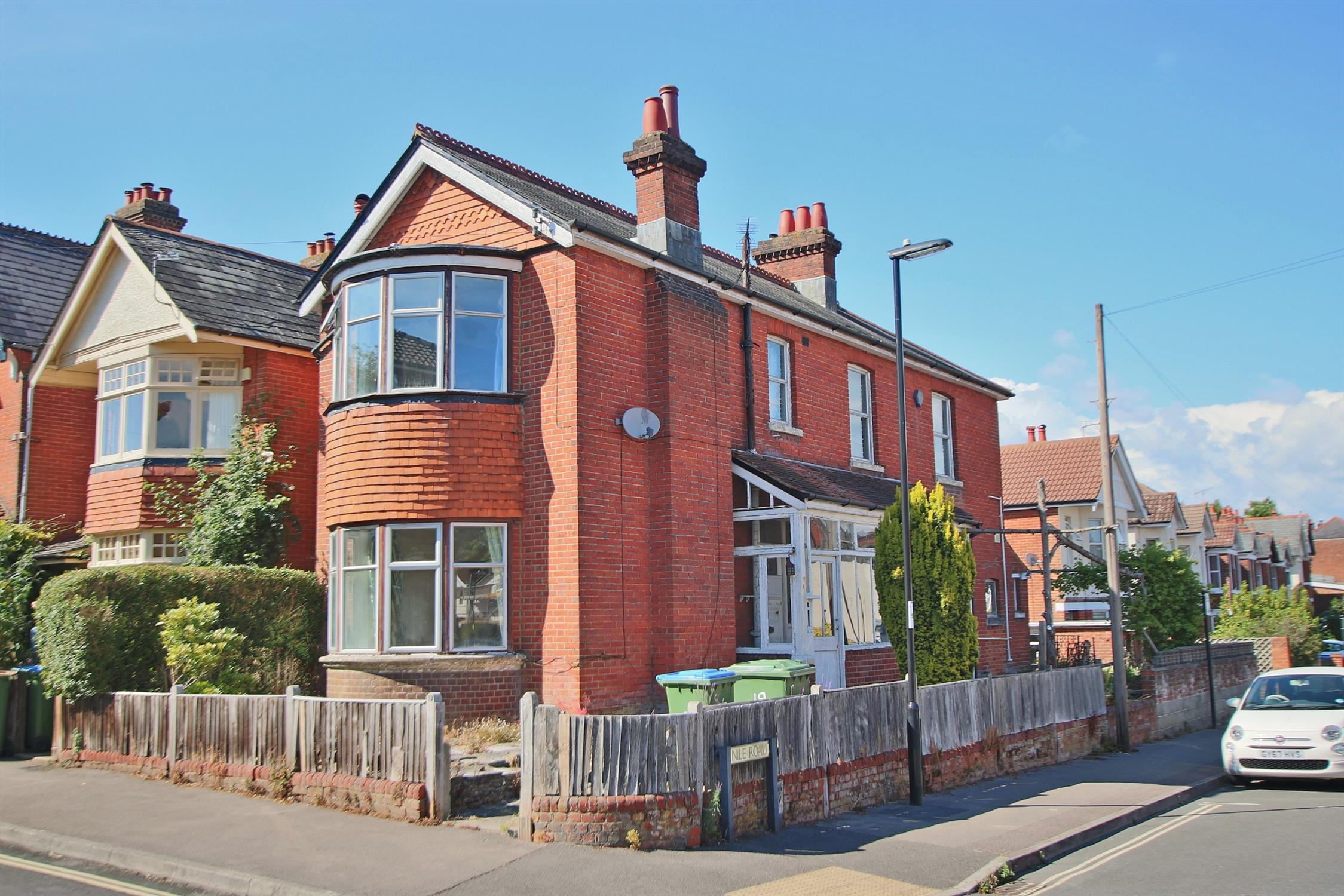 For Sale Highfield, Southampton, 3 Bedroom Property from Pearsons