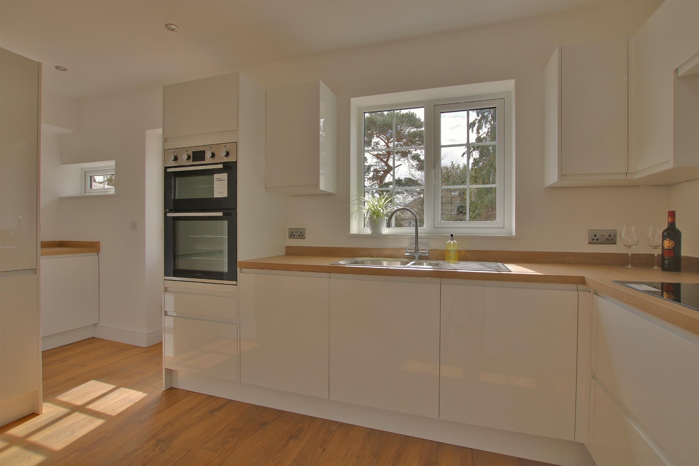 For Sale Ethelburt Avenue, Southampton, 4 Bedroom Property from