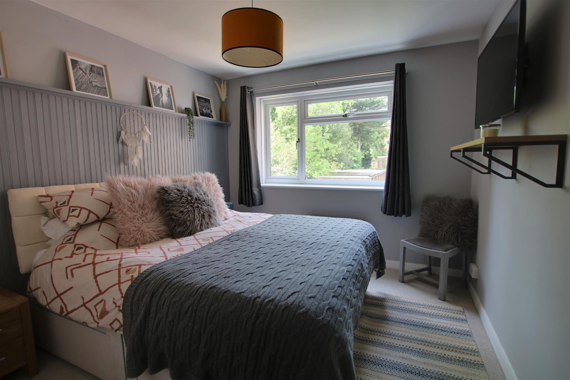 For Sale Westwood Road, Southampton, 2 Bedroom Property from Pearsons