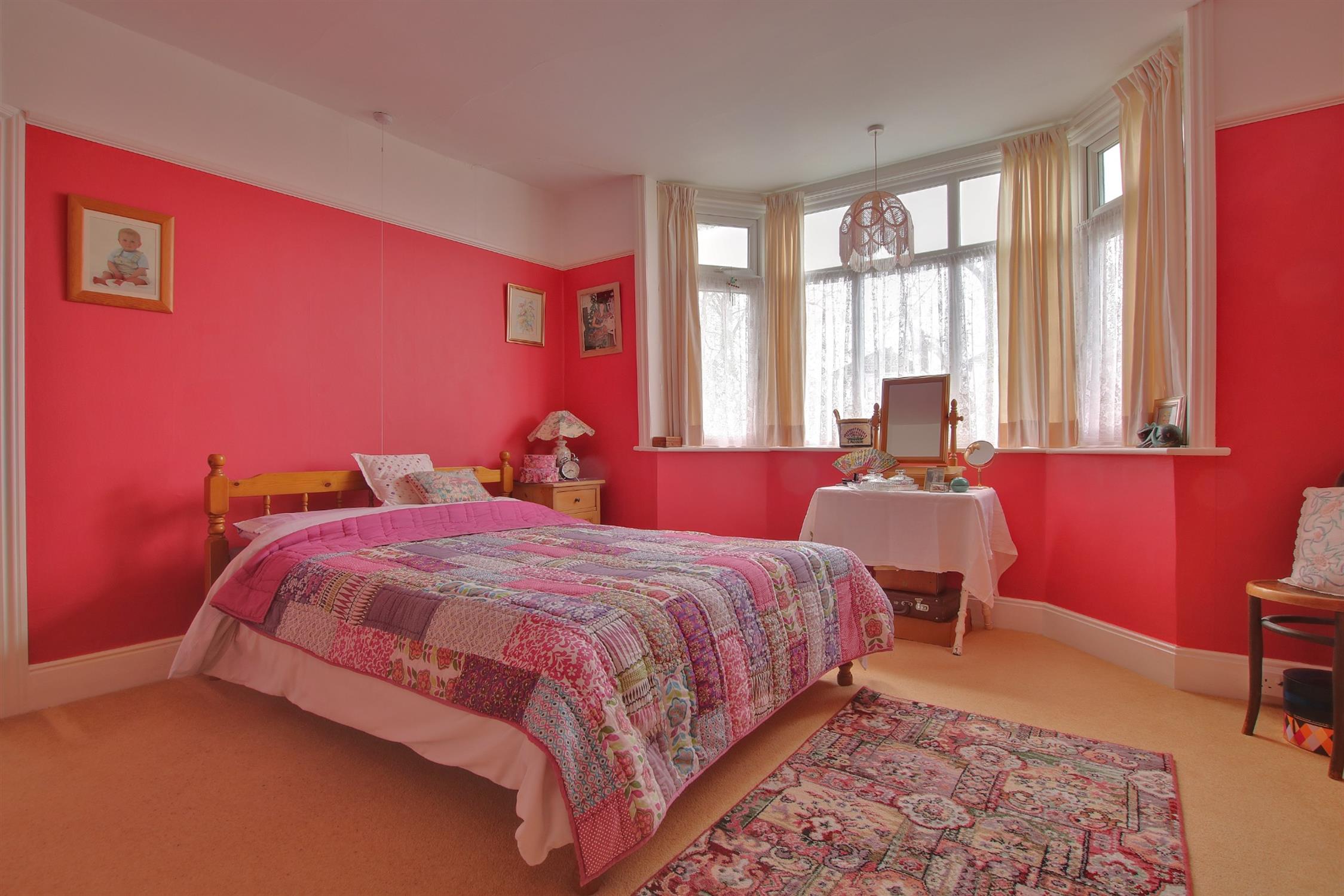 For Sale Stoneham, Southampton, 3 Bedroom Property from Pearsons