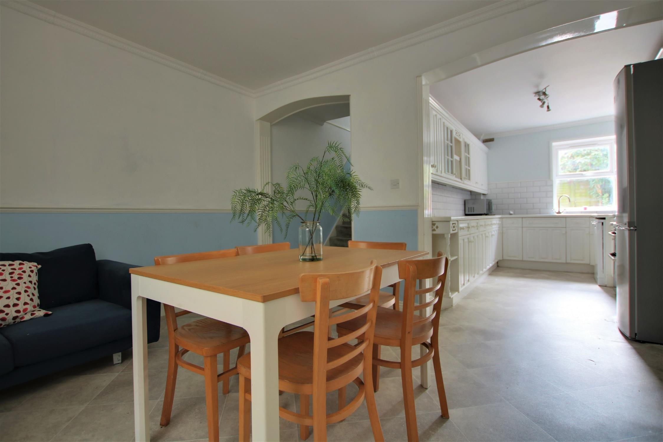 For Sale Inner Avenue, Southampton, 2 Bedroom Property from Pearsons Estate Agents