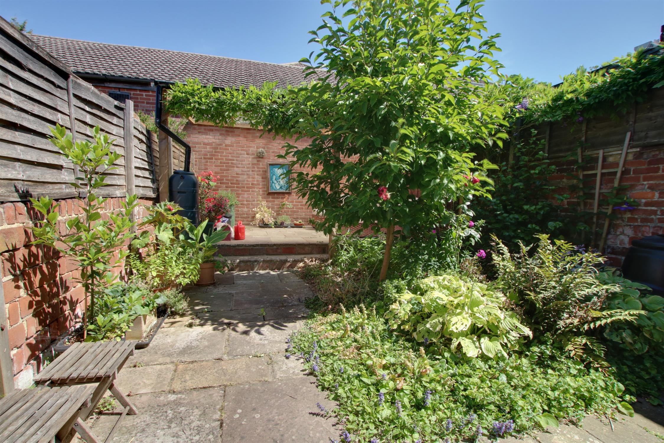 For Sale Shirley, Southampton, 2 Bedroom Property from Pearsons Estate