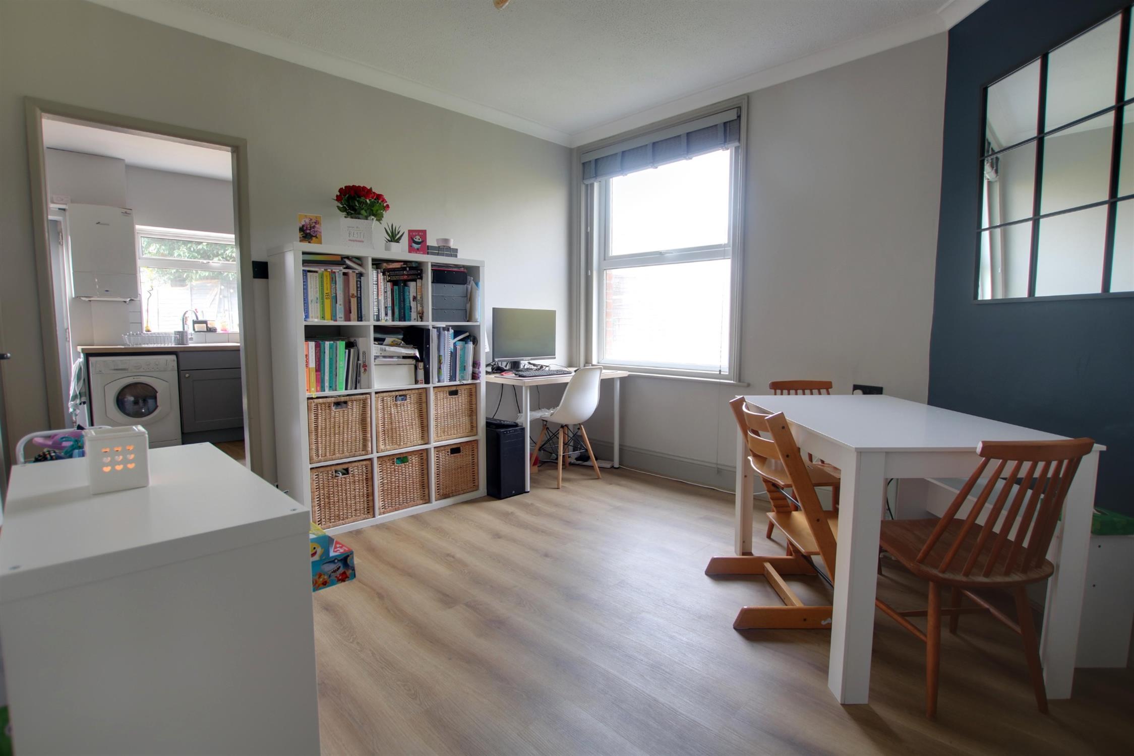 For Sale Shirley, Southampton, 2 Bedroom Property from Pearsons Estate