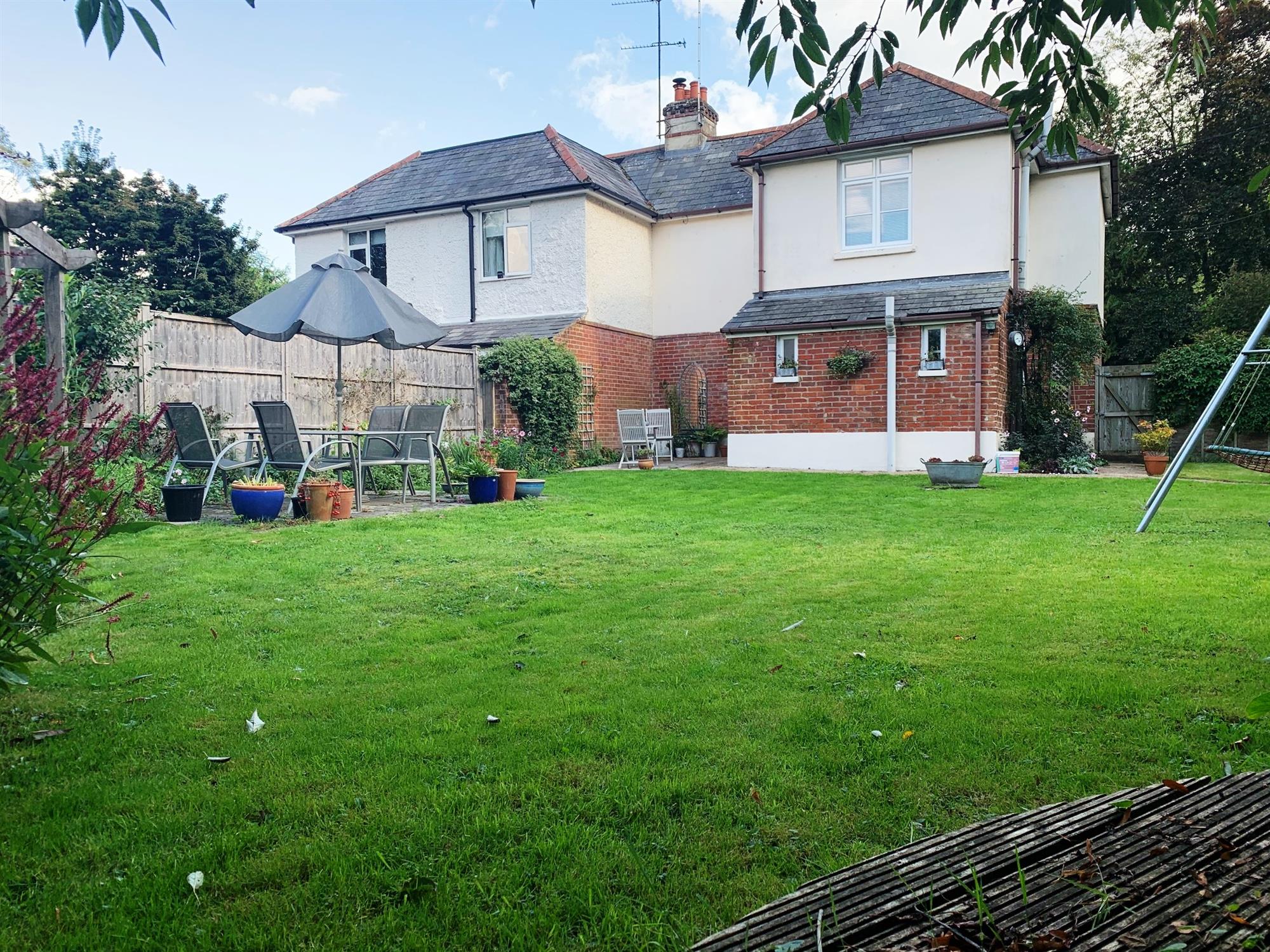 For Sale Springvale Road, Kings Worthy, 2 Bedroom Property from