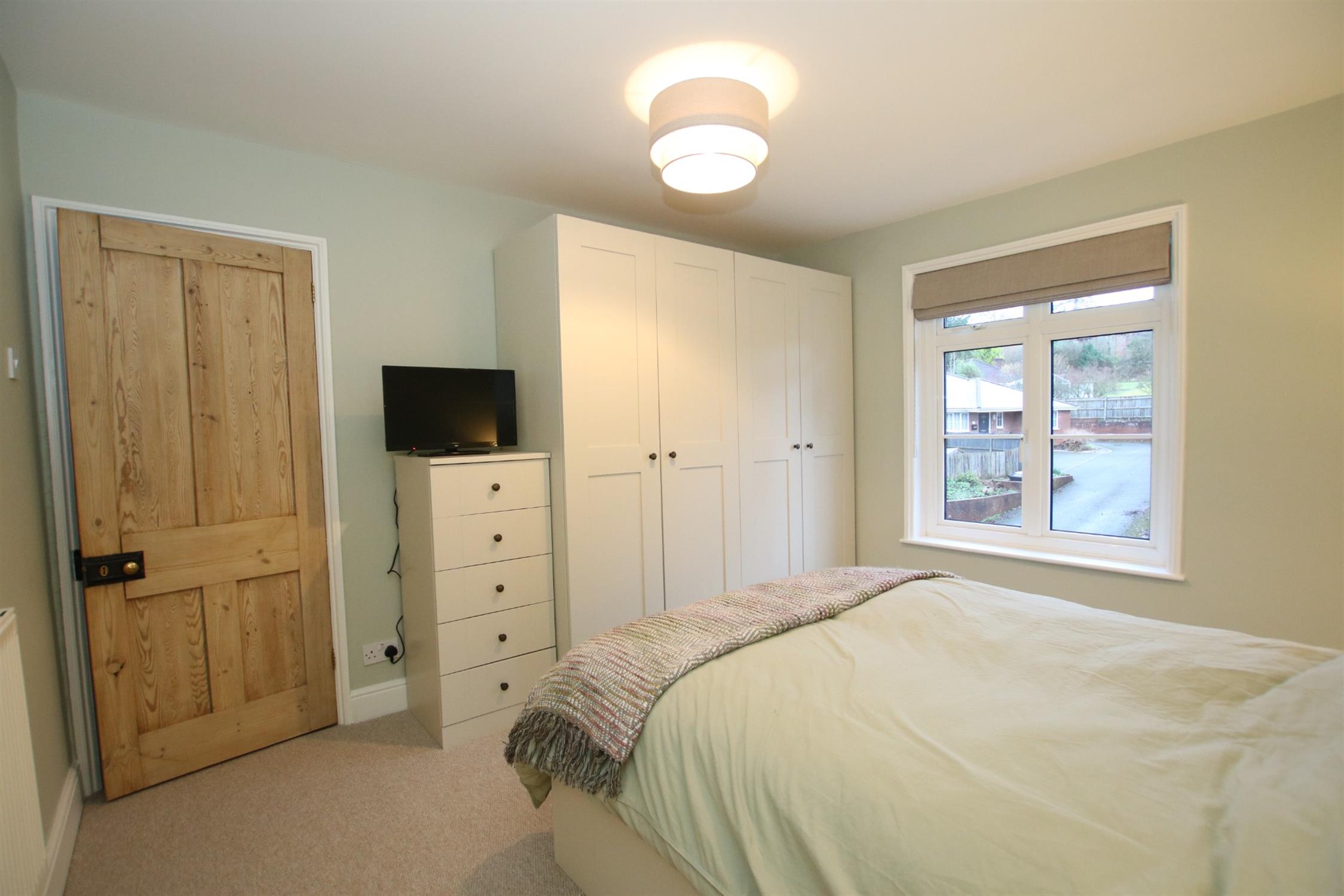 For Sale Springvale Road, Kings Worthy, 2 Bedroom Property from