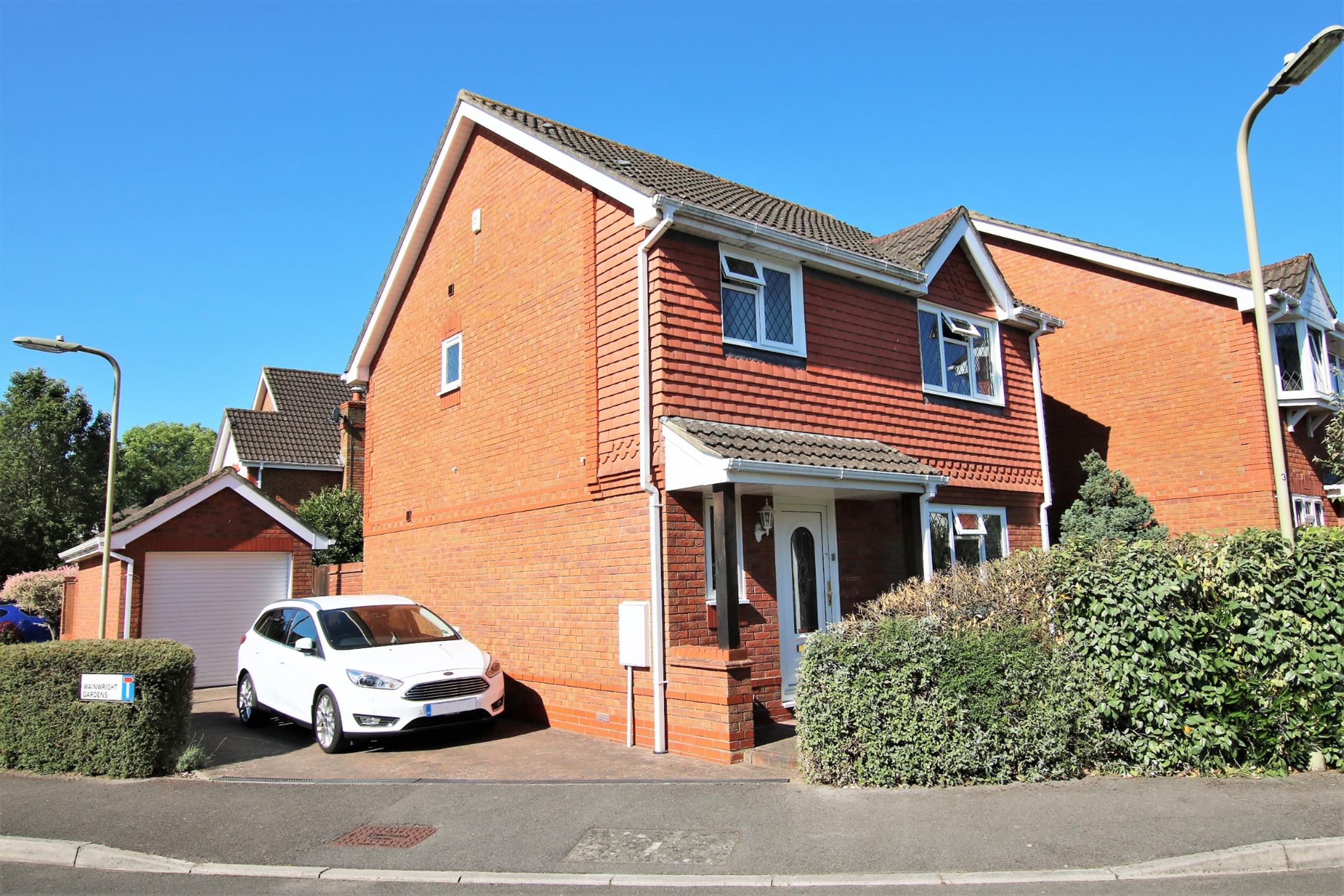 For Sale Hedge End, Southampton, 3 Bedroom Property from Pearsons