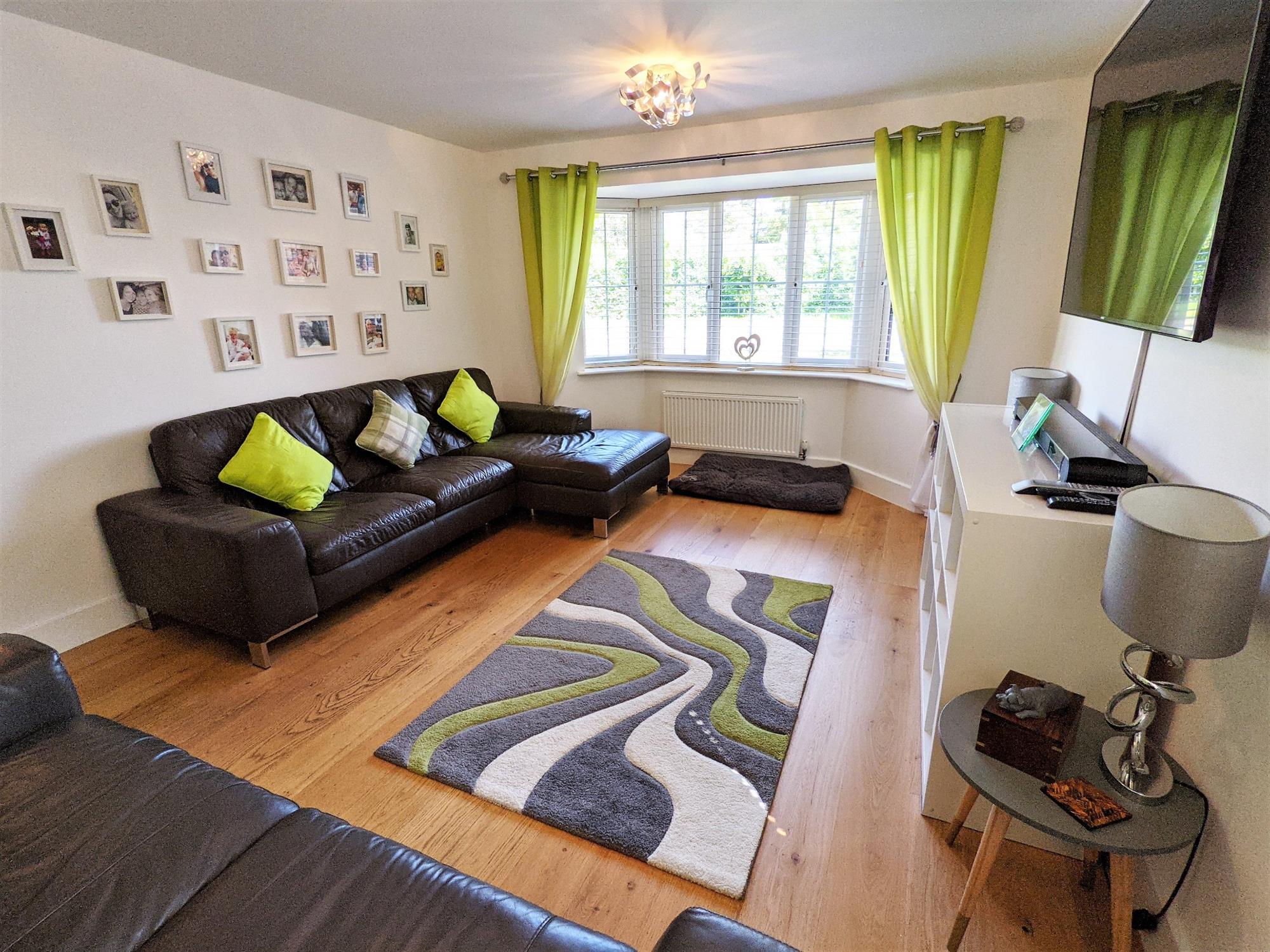 For Sale Thornhill Park, Southampton, 4 Bedroom Property from Pearsons
