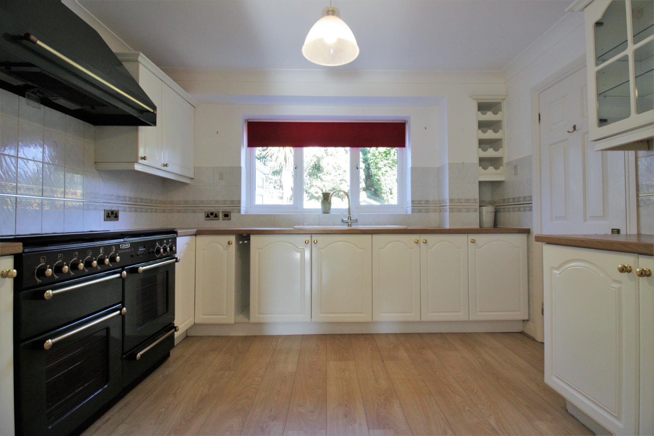 For Sale Lower Bere Wood, Waterlooville, 4 Bedroom Property from