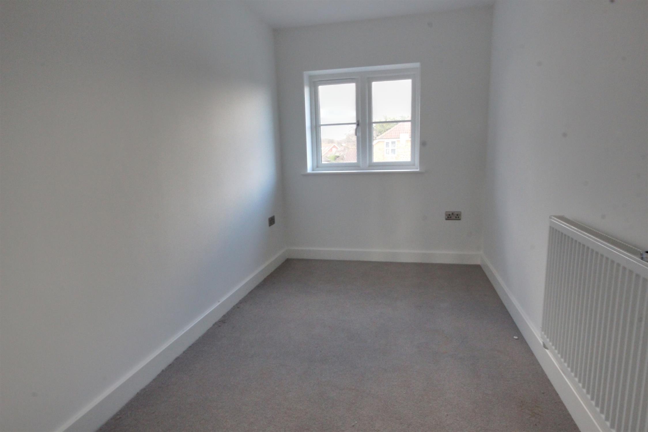 For Sale 157 Milton Road, Cowplain, Waterlooville, 2 Bedroom Property