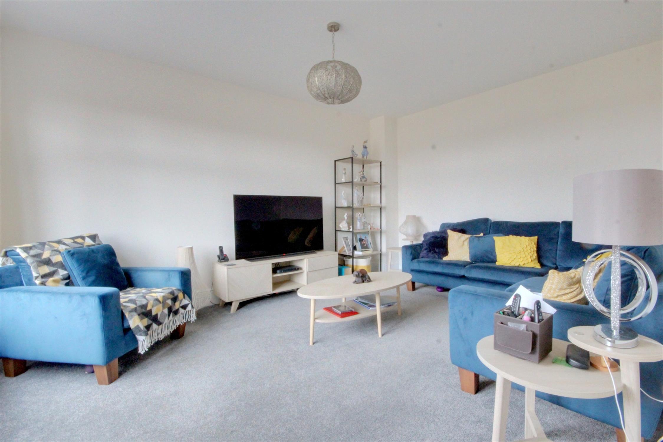 For Sale Waterlooville, 3 Bedroom Property from Pearsons Estate Agents