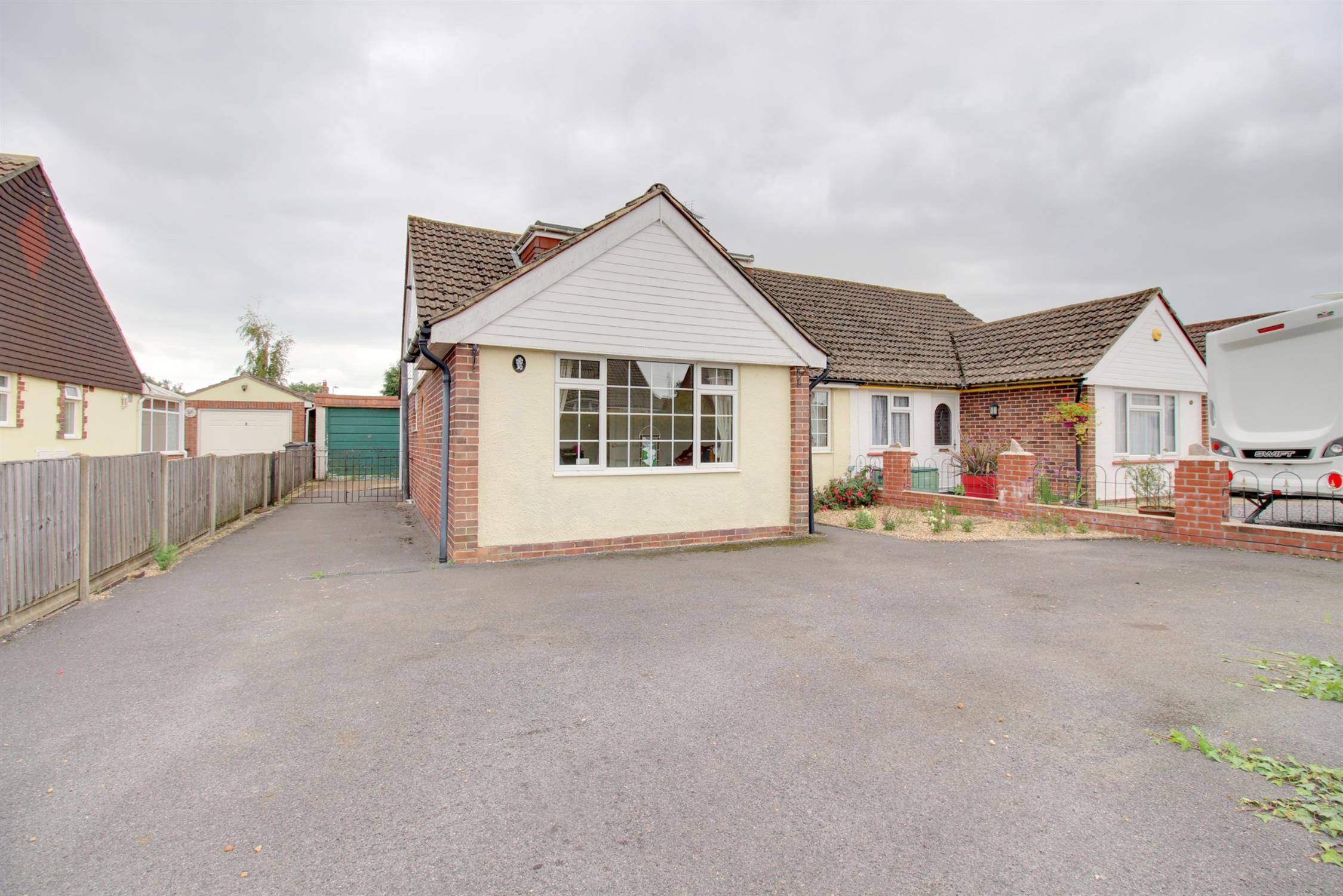 For Sale Waterlooville, 3 Bedroom Property from Pearsons Estate Agents