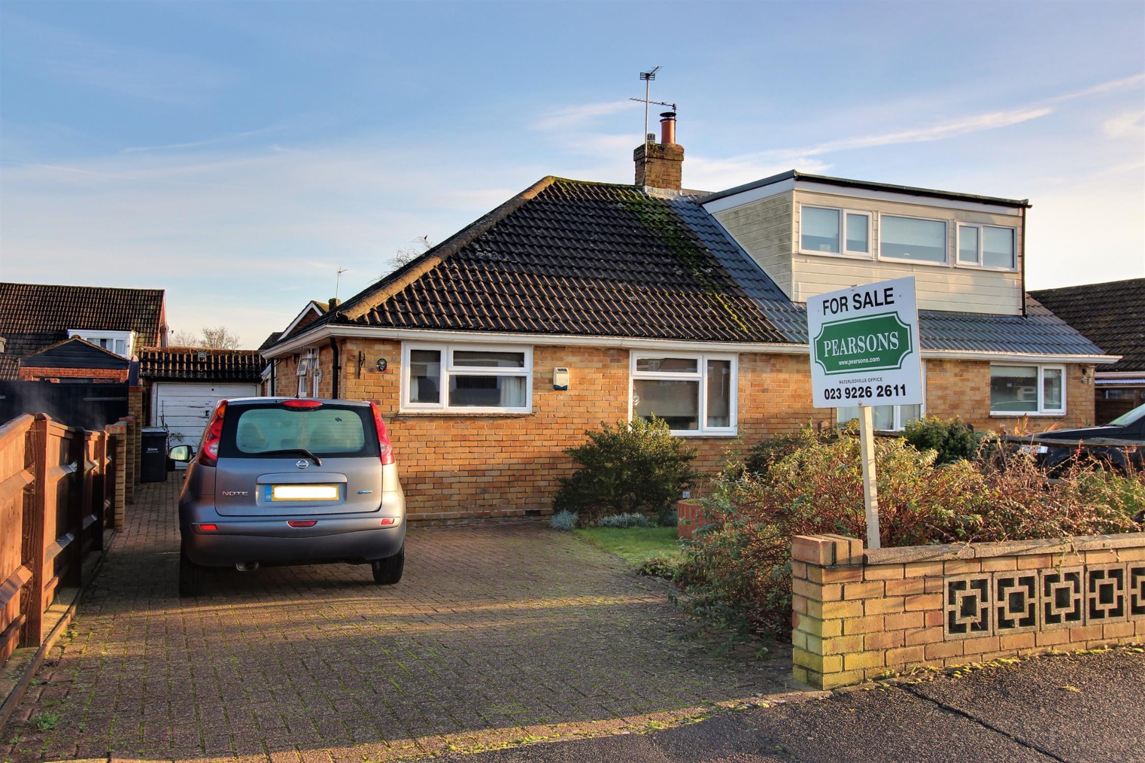 For Sale Waterlooville, 2 Bedroom Property from Pearsons Estate Agents