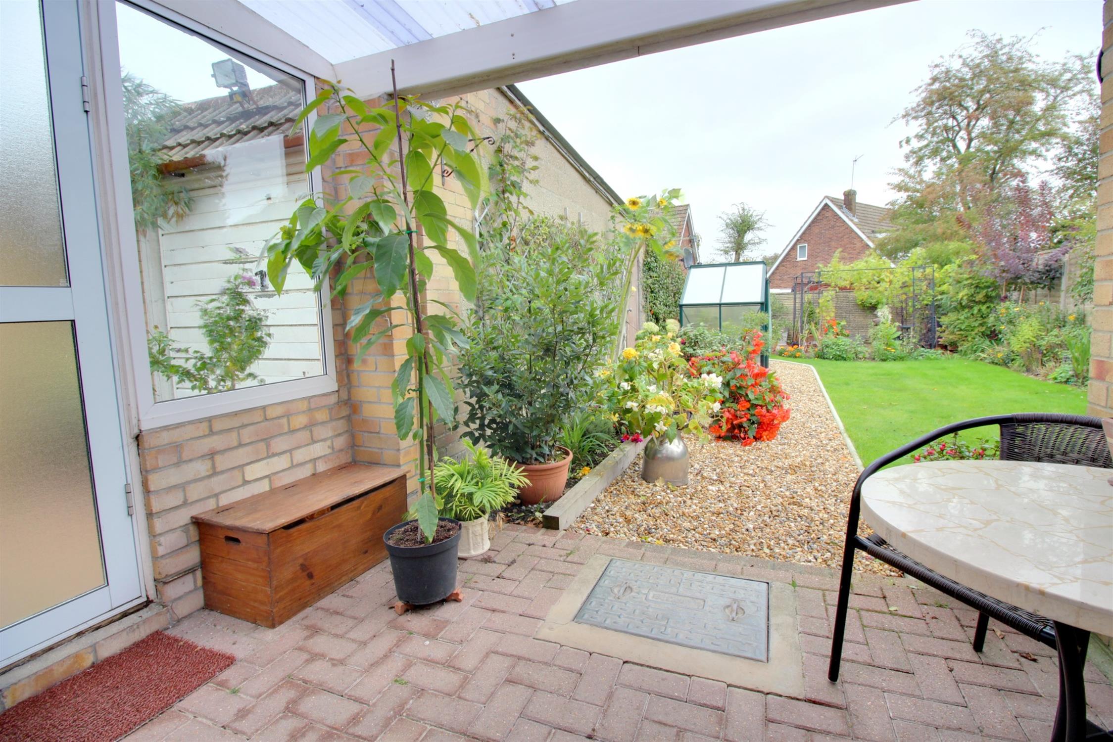 For Sale Waterlooville, 2 Bedroom Property from Pearsons Estate Agents