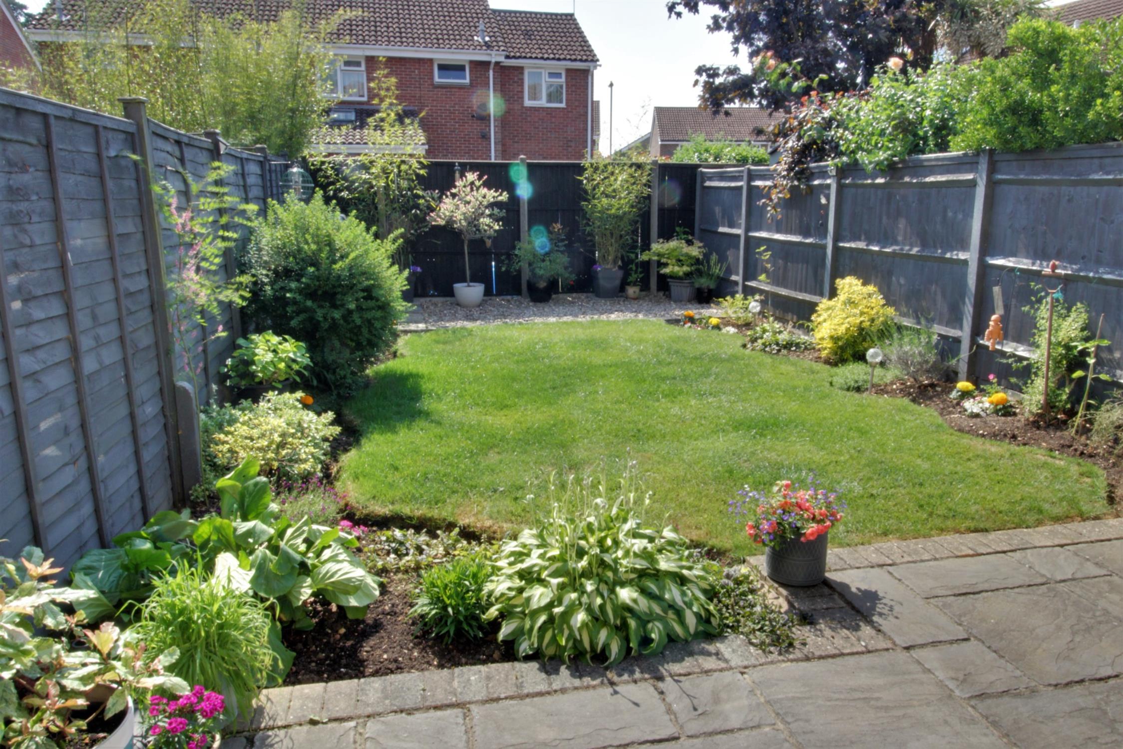 For Sale Ripon Gardens, Waterlooville, 2 Bedroom Property from Pearsons Estate Agents